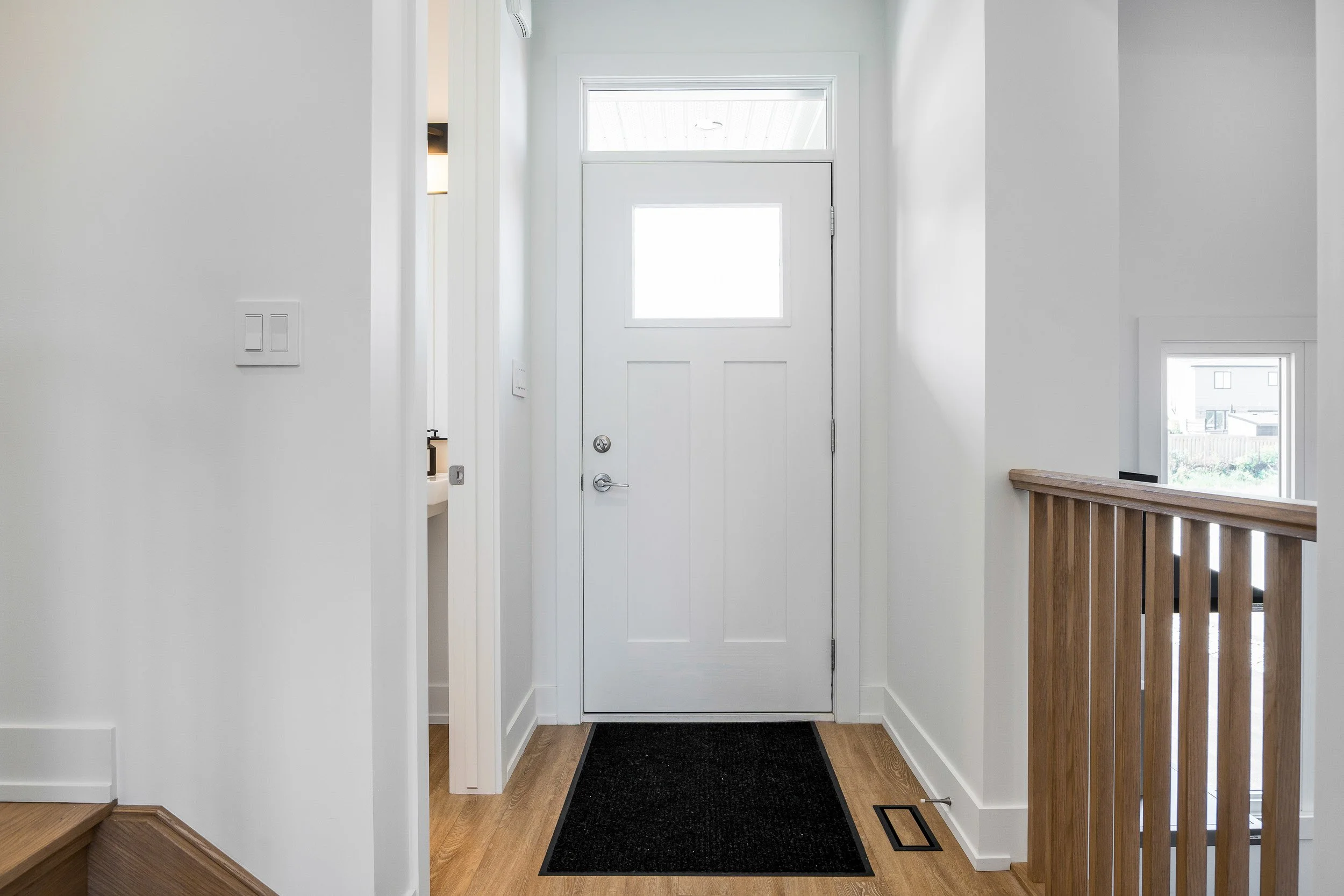 15 Swain Crescent Web (5).jpg