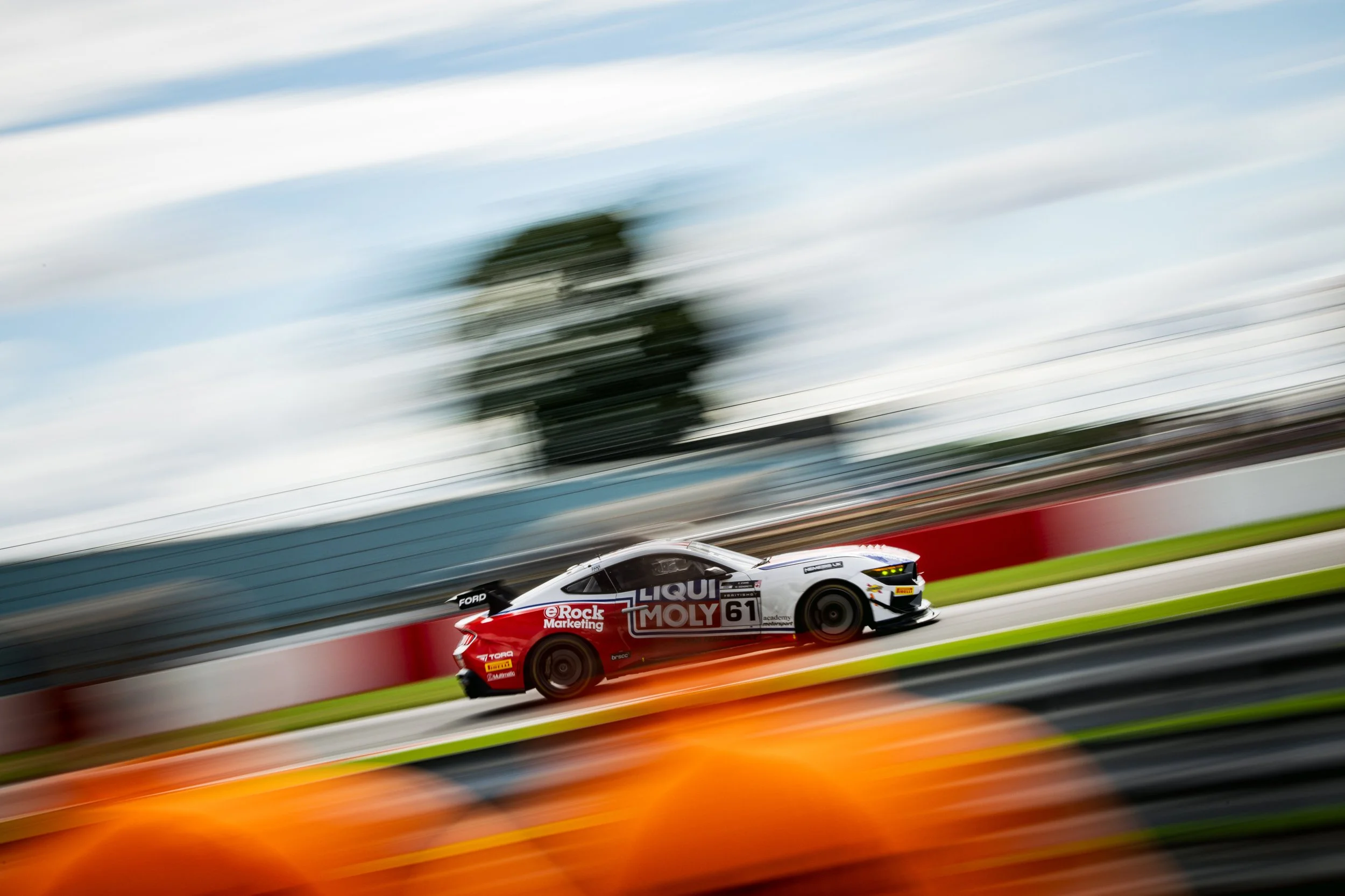 Academy.BritishGT.2024.Donington2.10309.jpg
