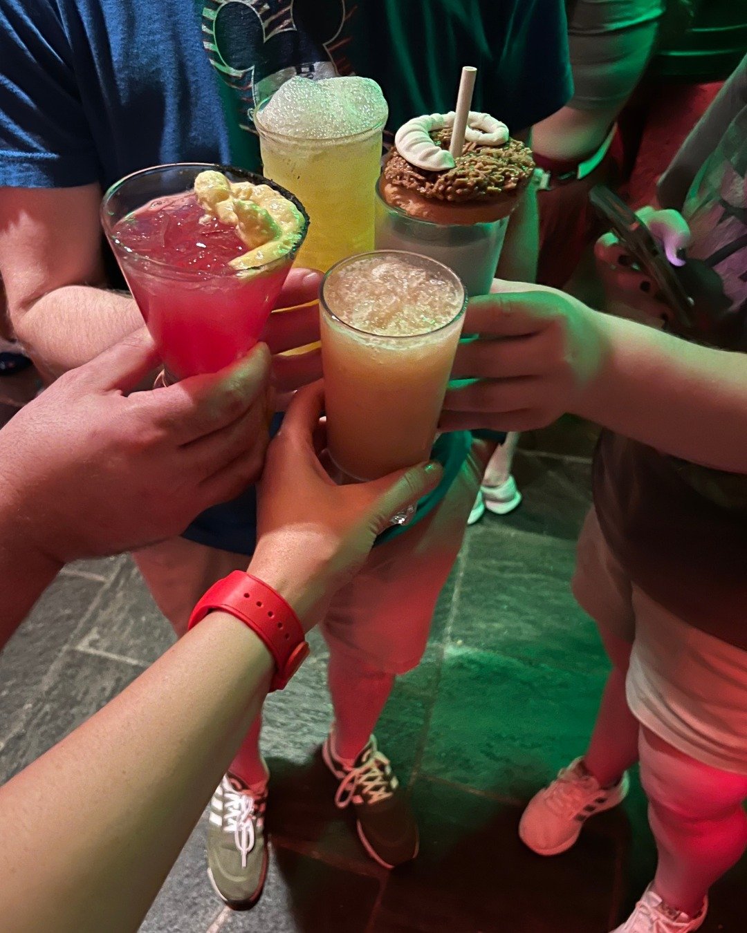 Cheers! 🥂Here's a Pro Tip for your next Disney trip 🤩

Grab a late-night reservation at Oga&rsquo;s Cantina in Star Wars: Galaxy&rsquo;s Edge and thank me later 👀

As the park starts to empty out, Disney&rsquo;s Hollywood Studios becomes the PERFE