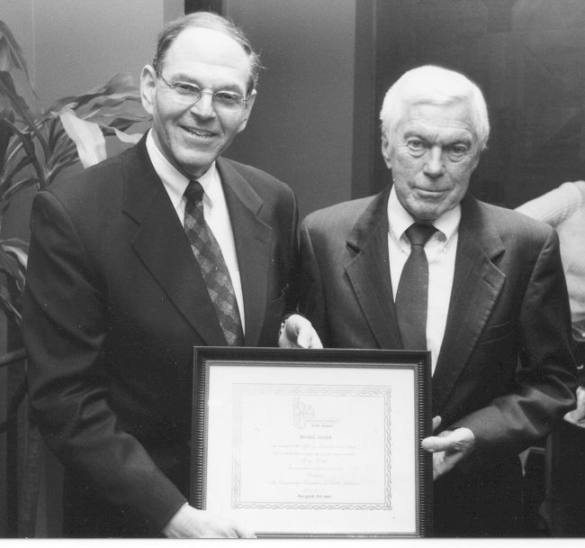 Silver & Hodgson2002 B&W.png