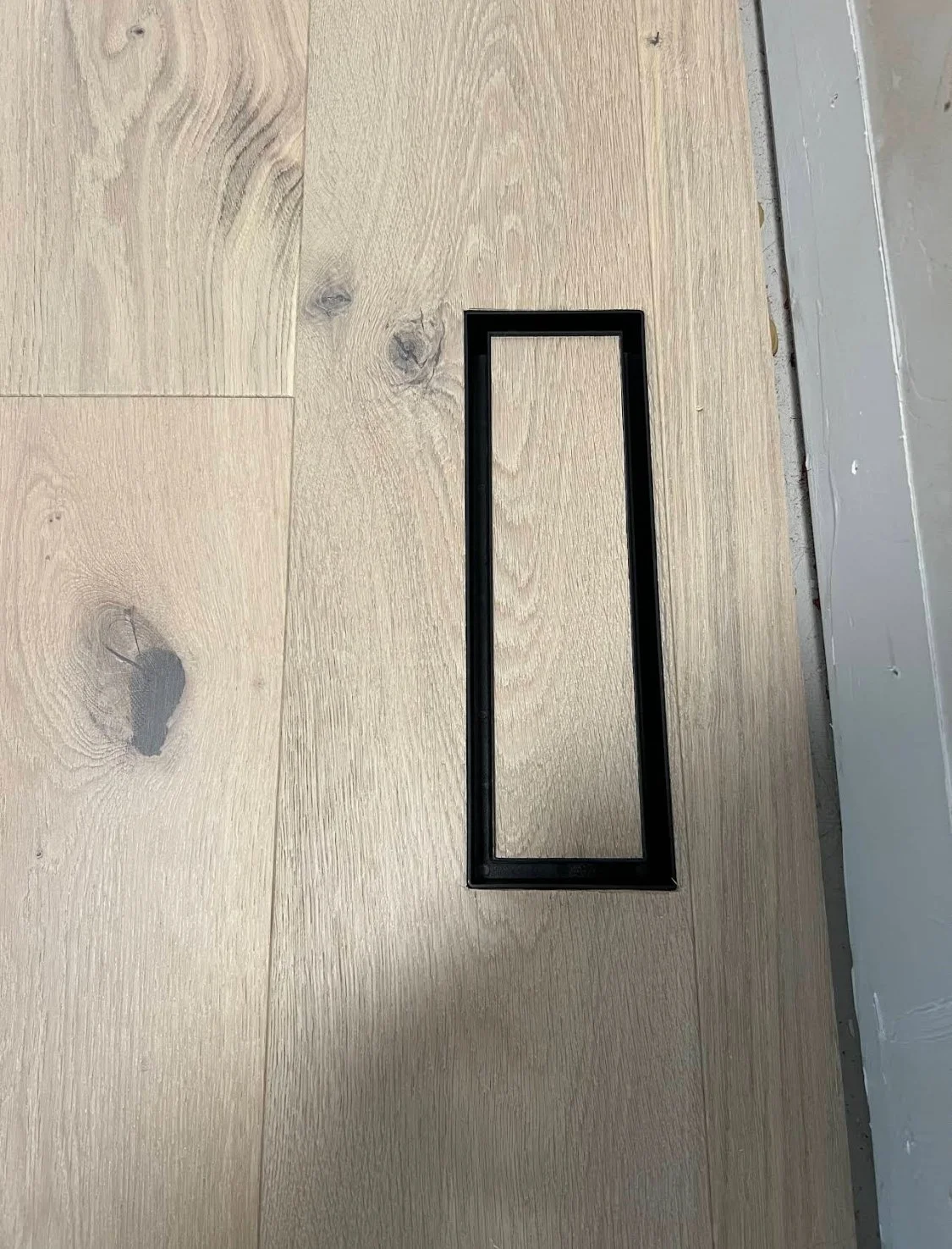 Hardwood Floors vs. Engineered Hardwood: What’s Best for Boise Homes?