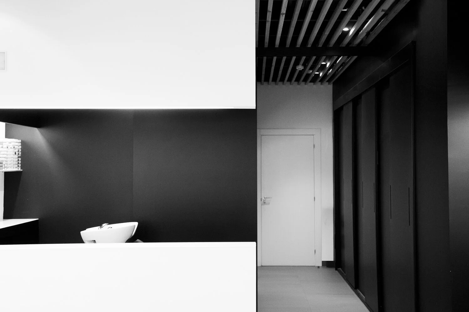 ESTUDIO BAU PELUQUERIA JLG 6.jpg