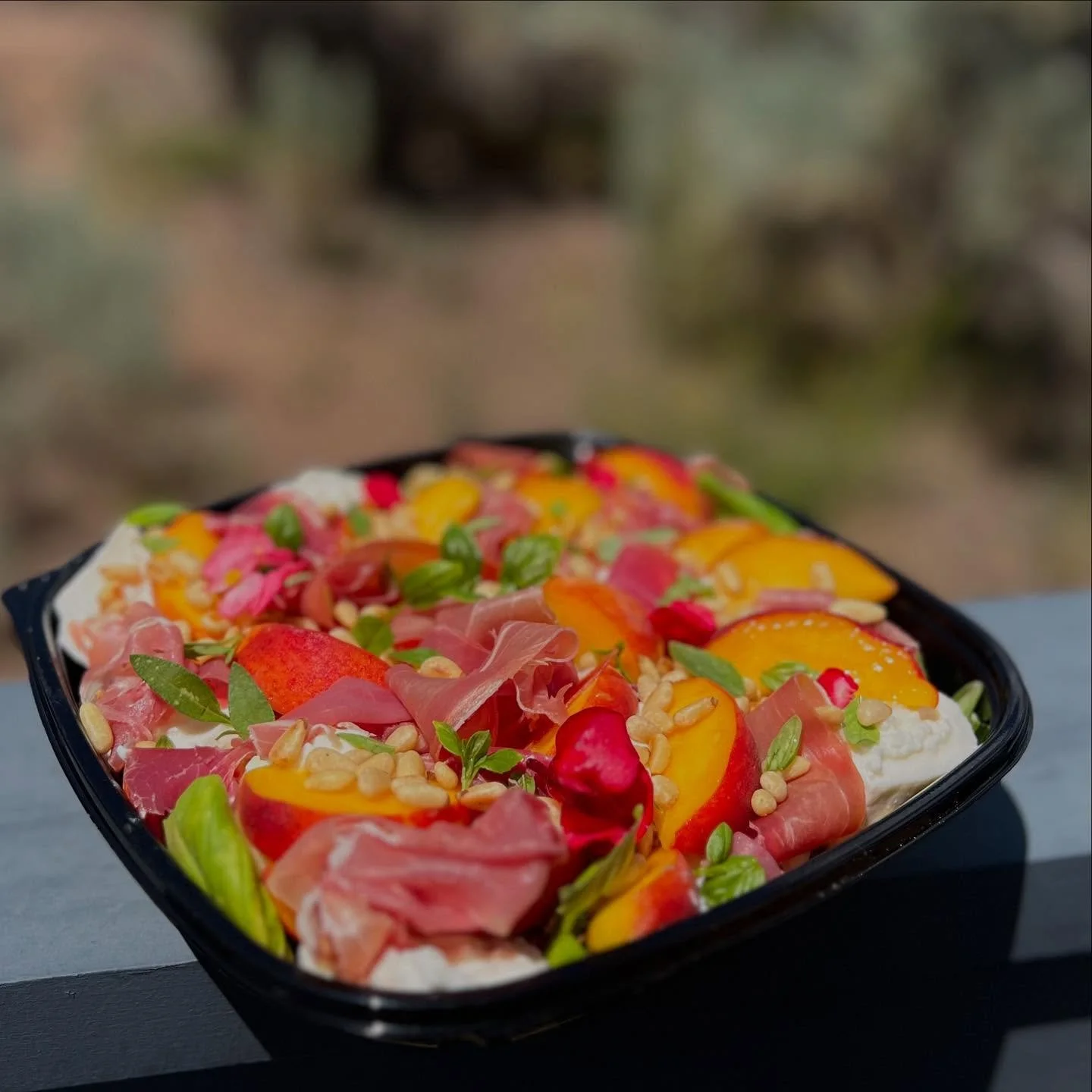 Palisade peaches, prosciutto, lemon basil, toasted pine nuts to be served with fresh house made sourdough bread! Thanks again @allthegoodstuff.vailvalley for the delicious peaches! #vailpersonalchef #vailcolorado #beavercreek