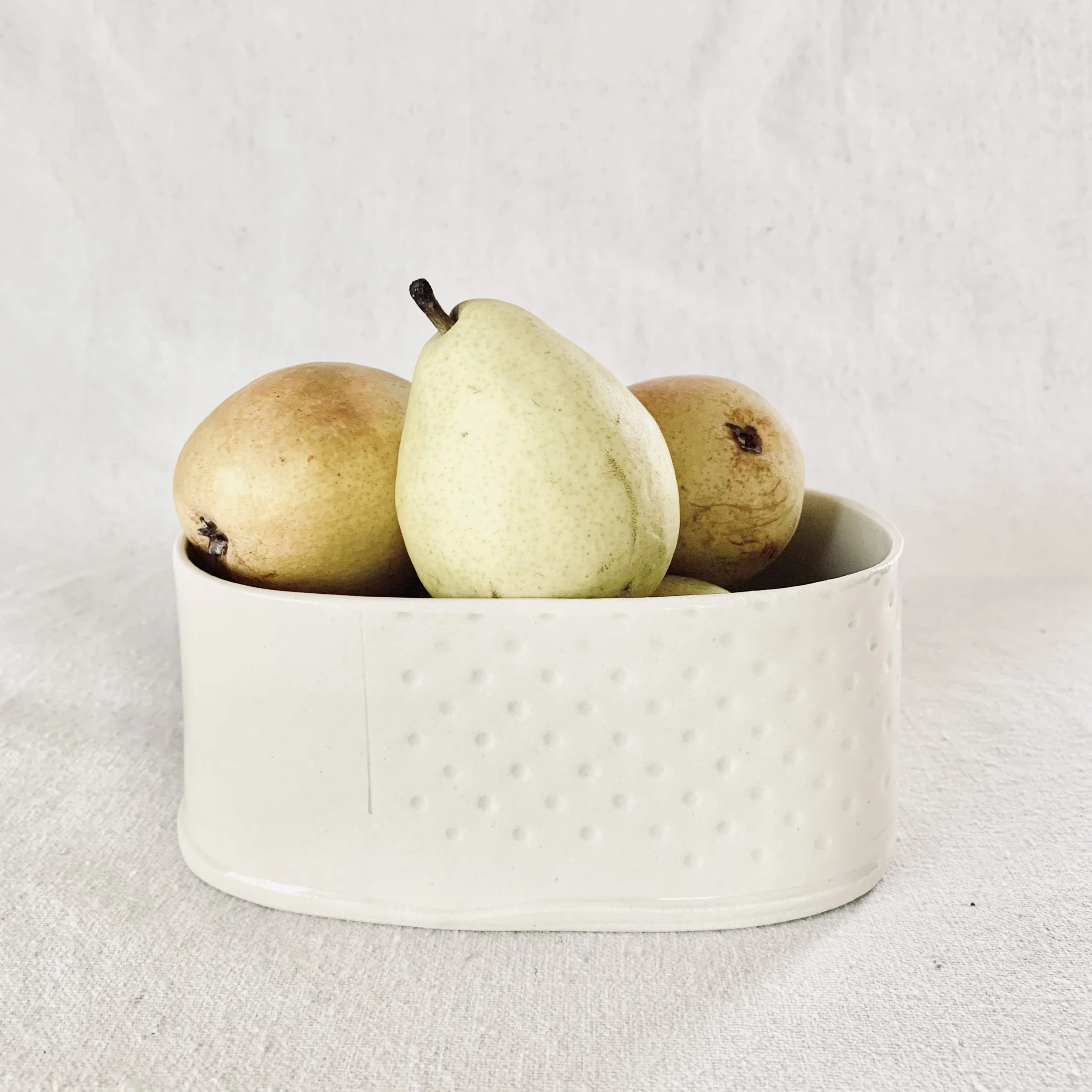 share printed serving dish