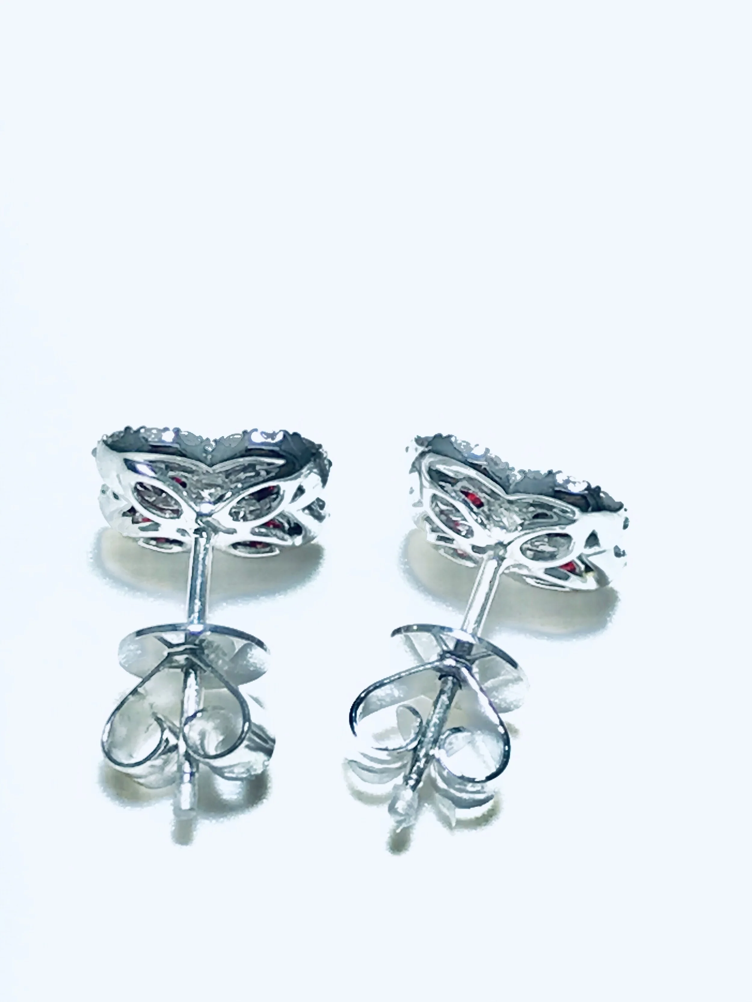 0FB73766-093C-40EB-9582-D60560F2FC86