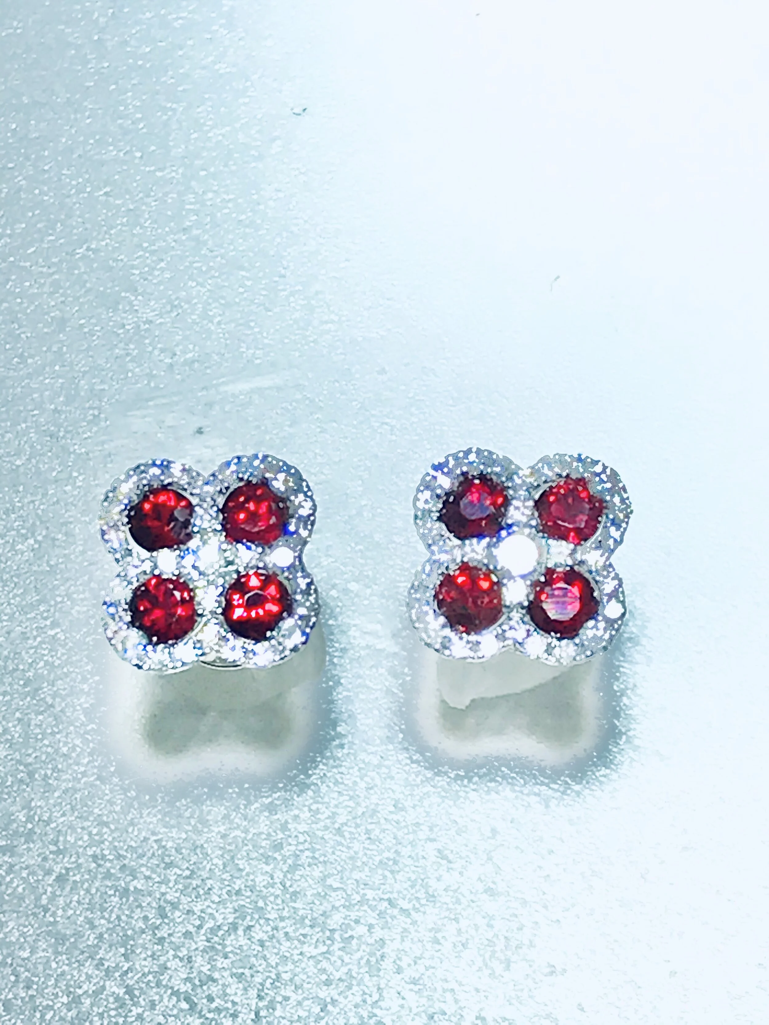 FA6E7C54-8E94-4498-8ECE-40230B8BA811