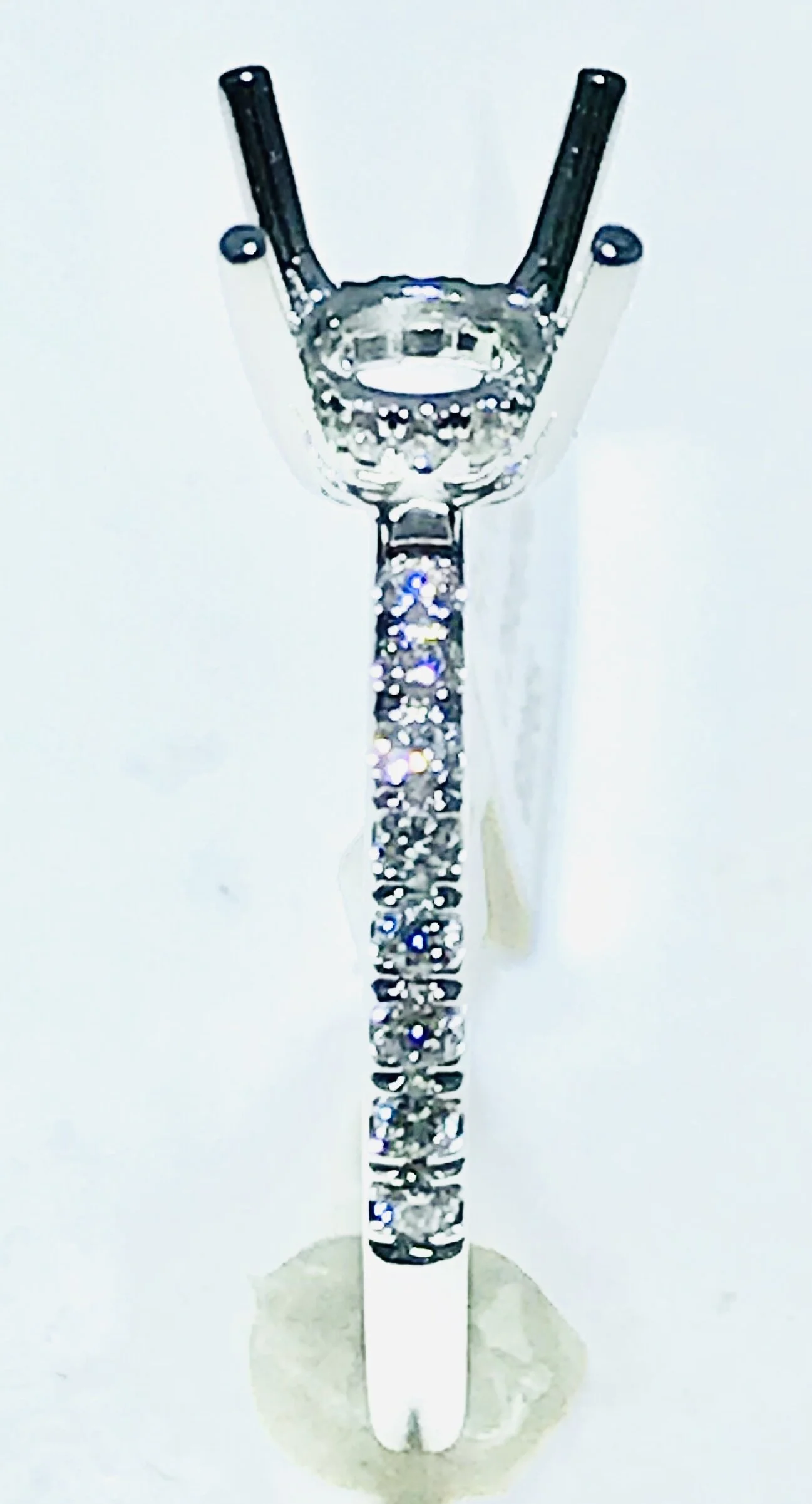 AA04AC0C-7A02-465A-98BD-69C643BC71F9