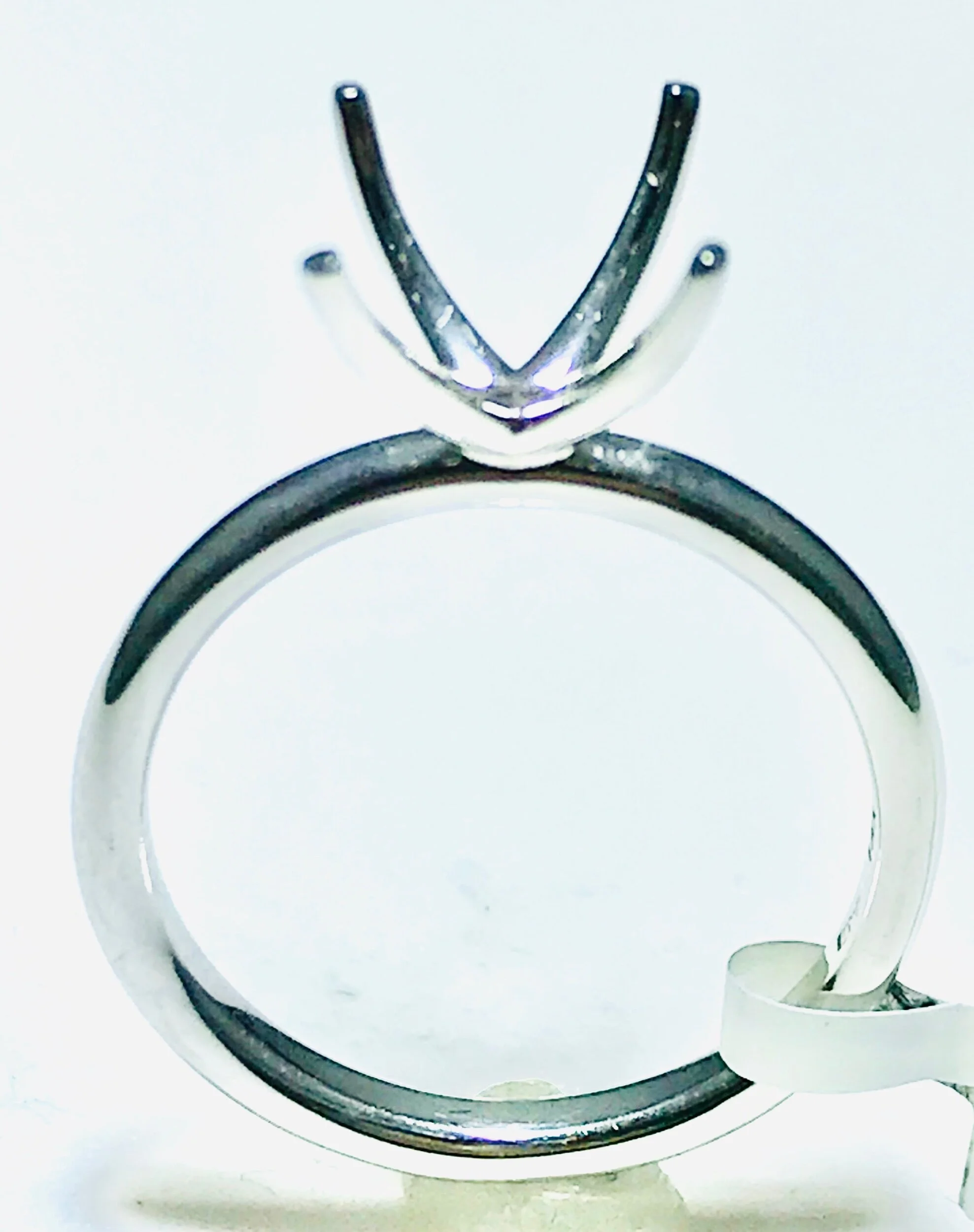 8AEFBAA5-BA37-4BAF-90F6-A0BAC3D5B42C