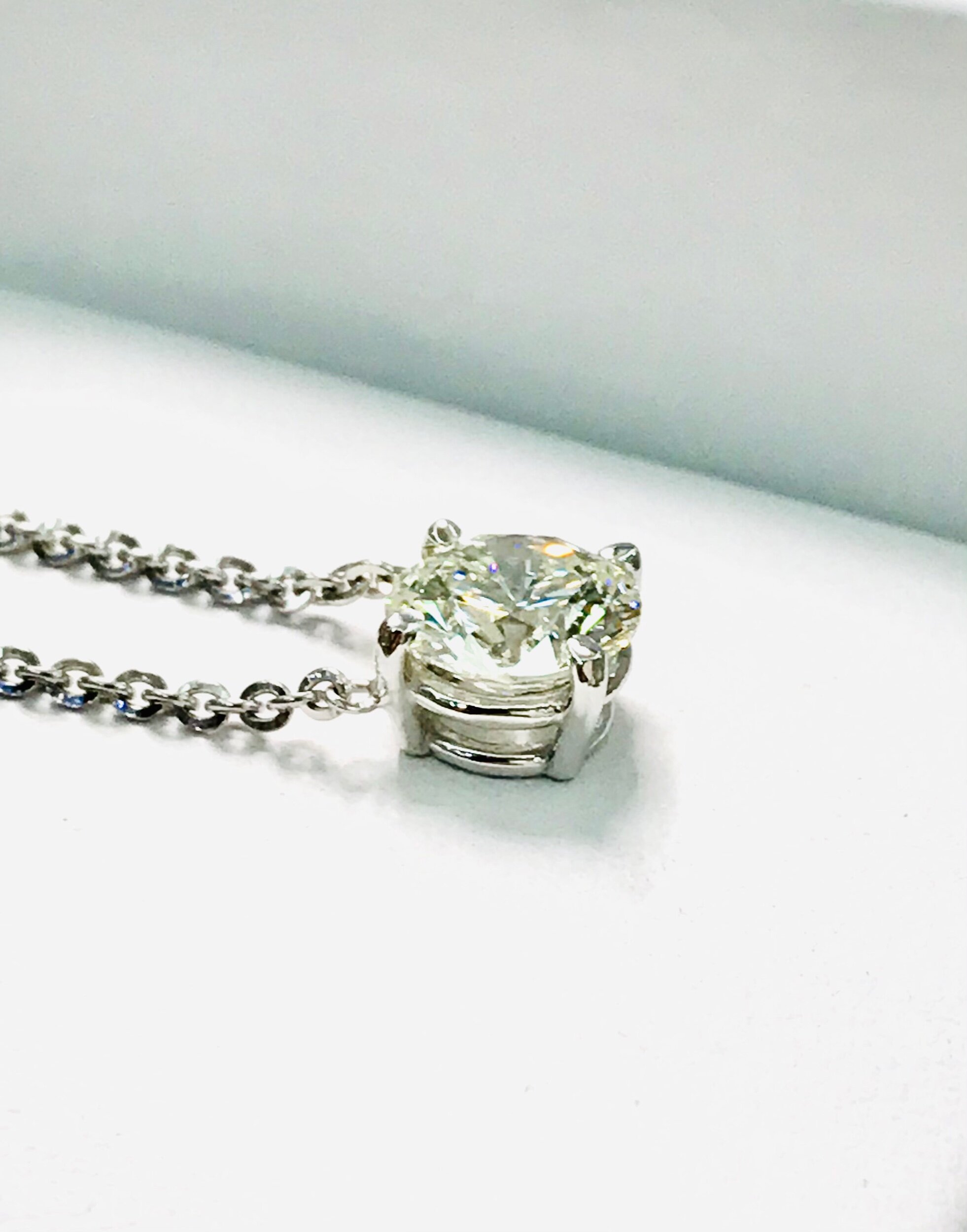 1B85A15A-C81F-4365-89C2-E38731250876