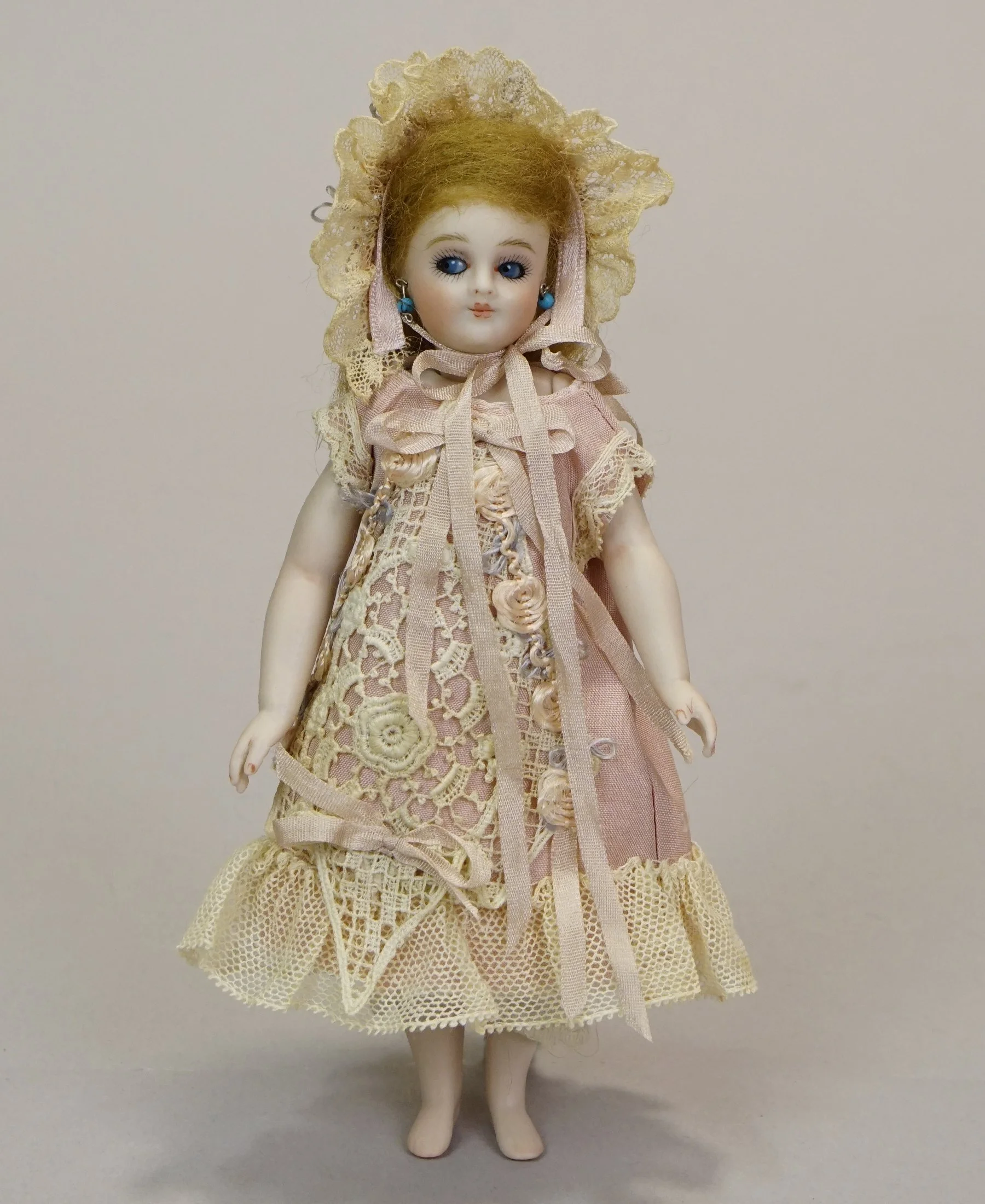 artist-doll-15-a.JPG