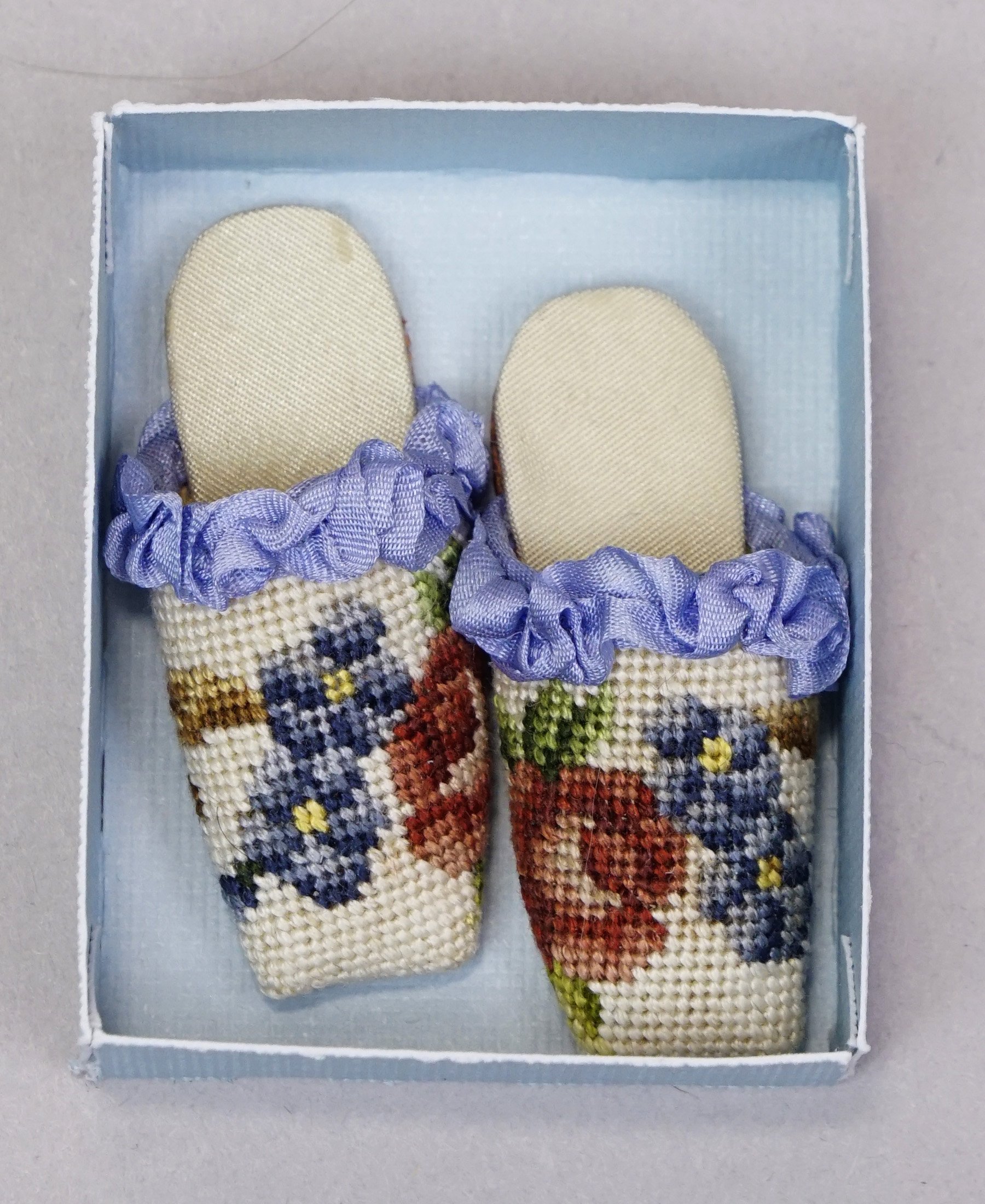 KC-PP-Slipper-f.JPG