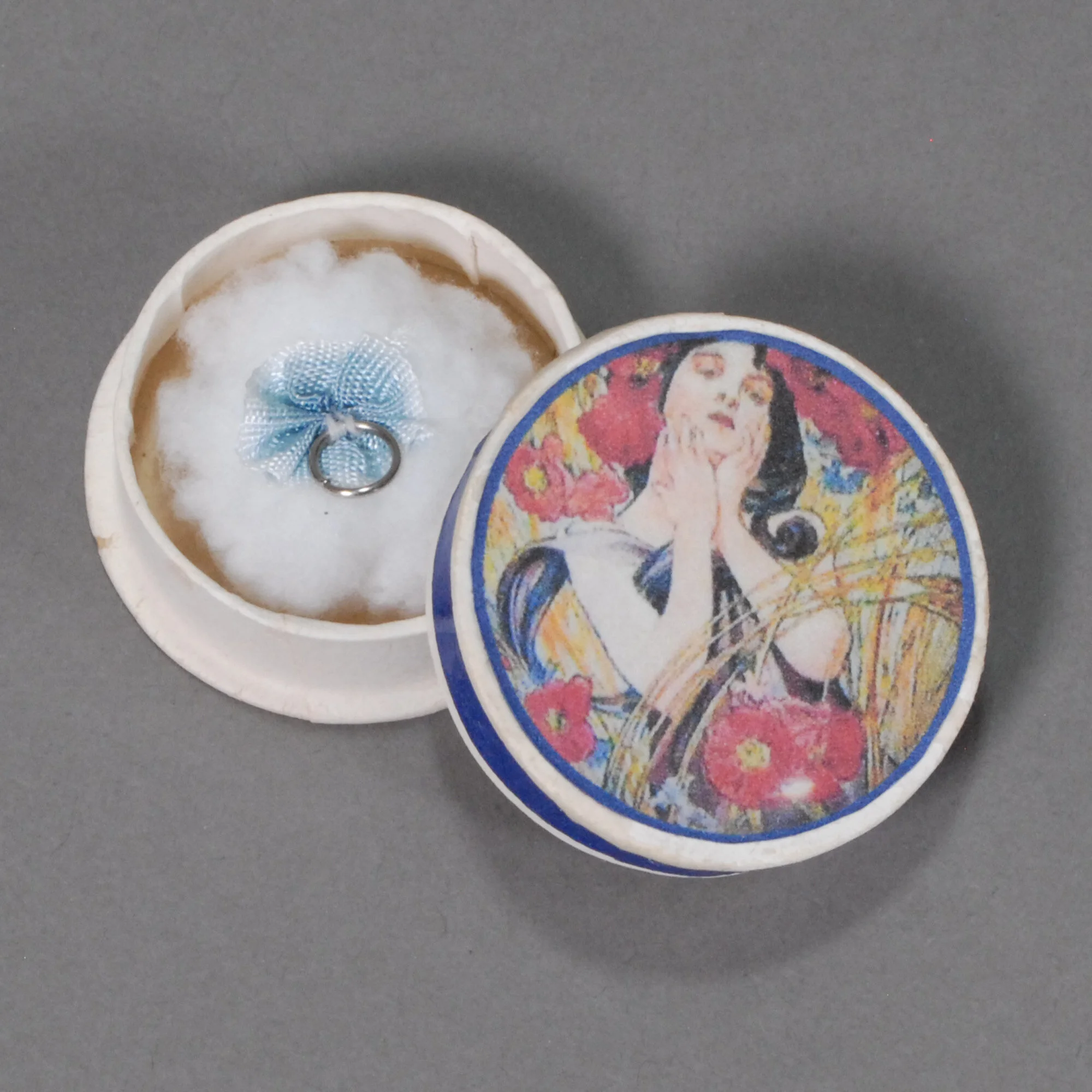 Fanny-Acc-12-b.JPG