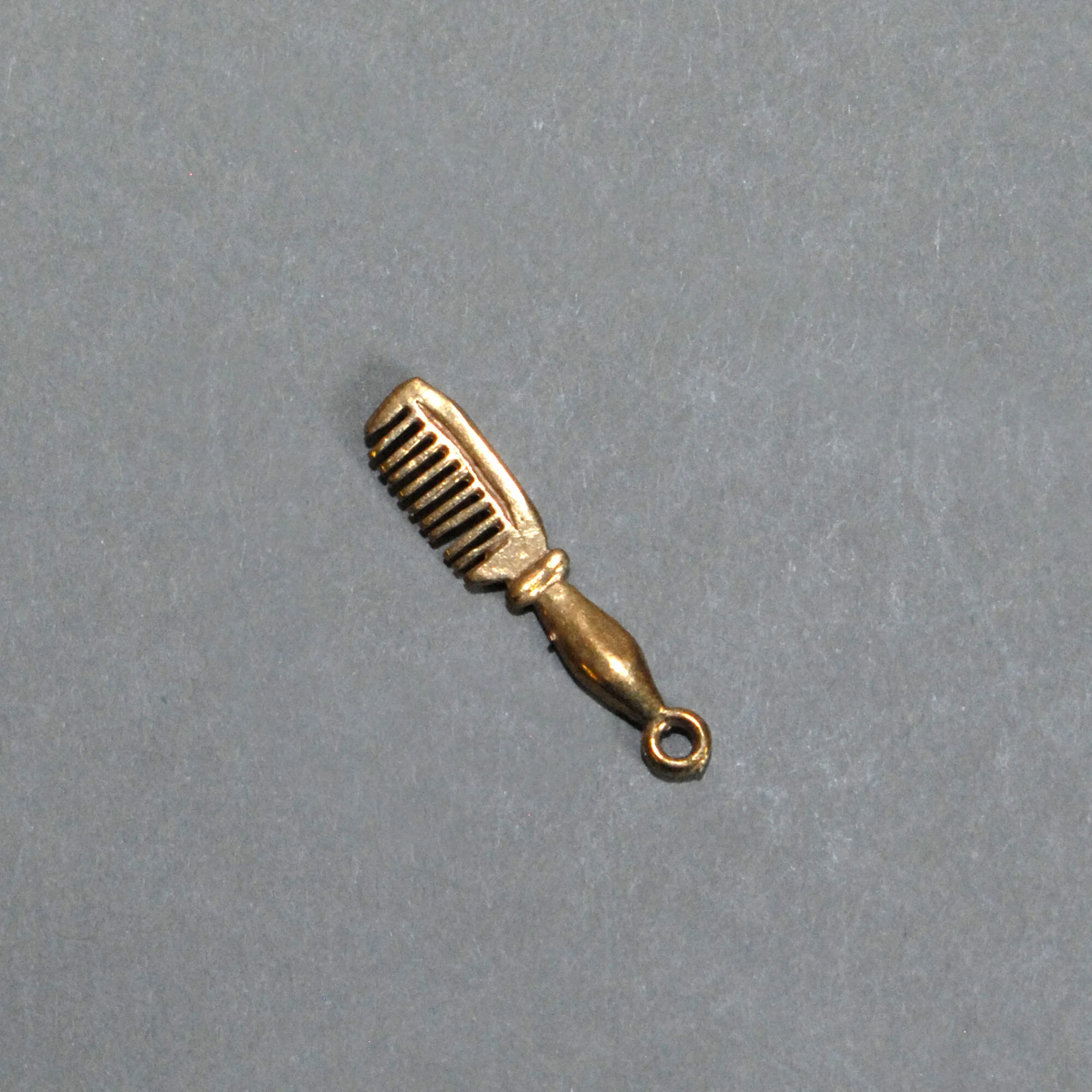 Accessory-041-a.JPG