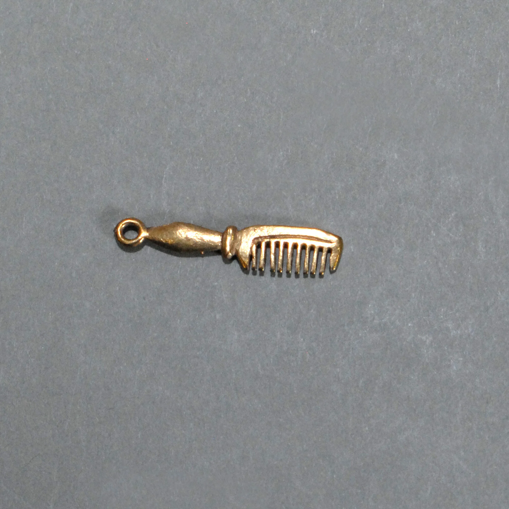 Accessory-041-b.JPG