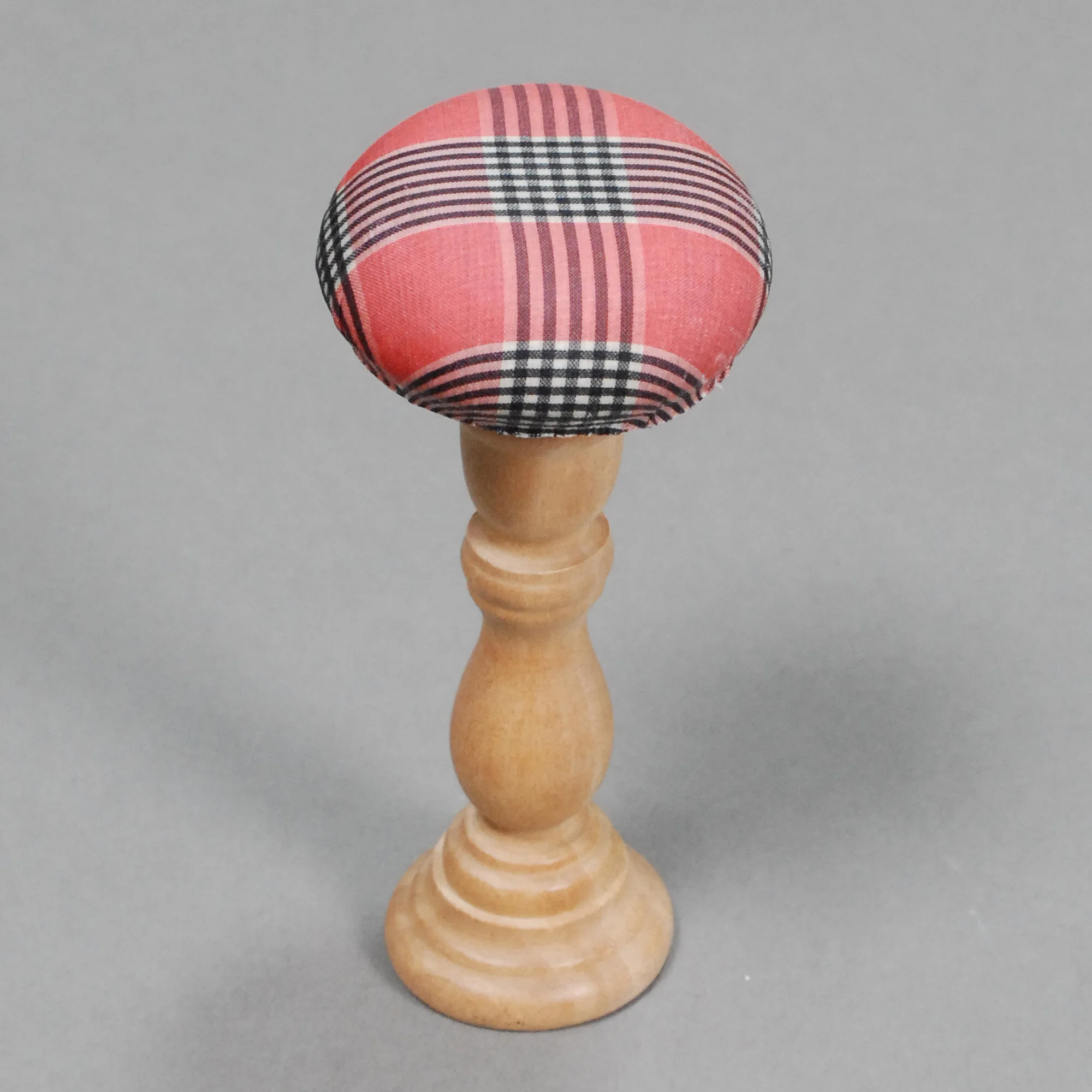 Hat-053-a.JPG