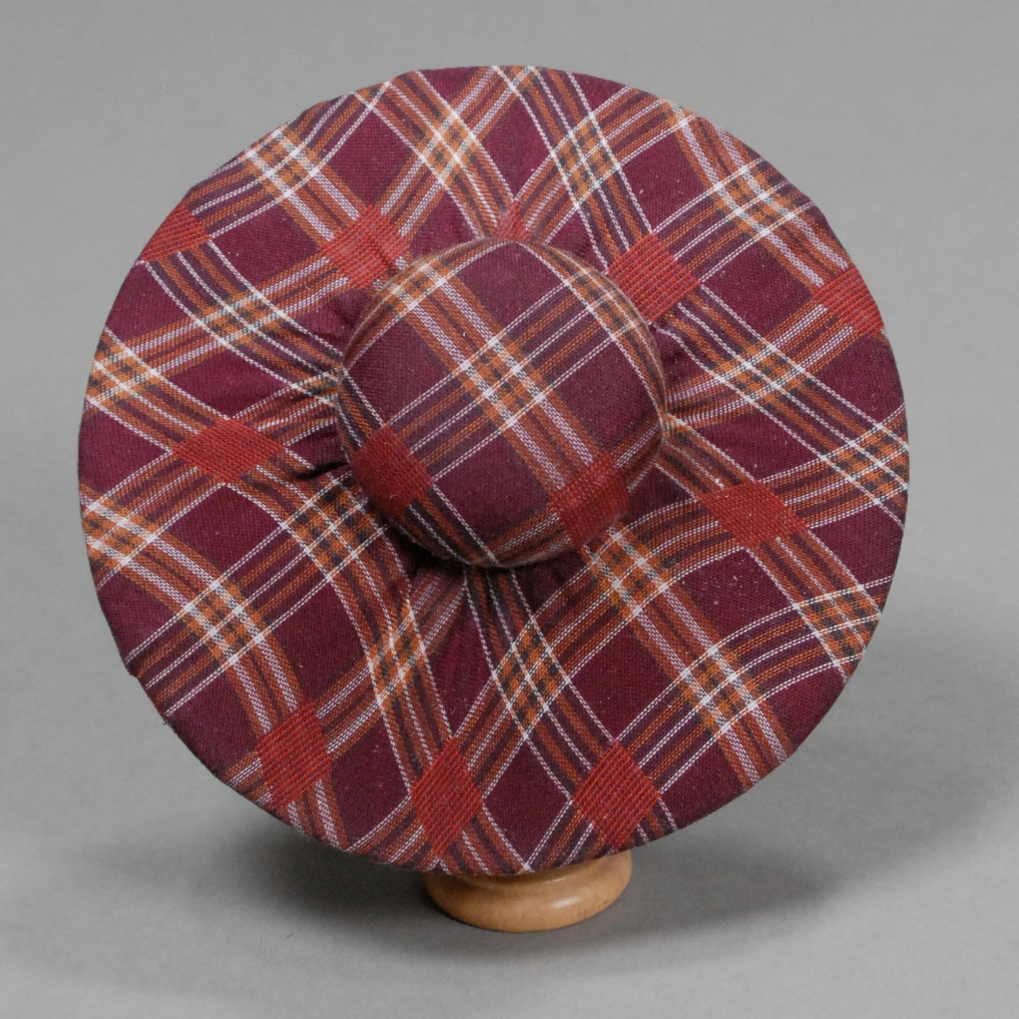 Hat-058-a.JPG