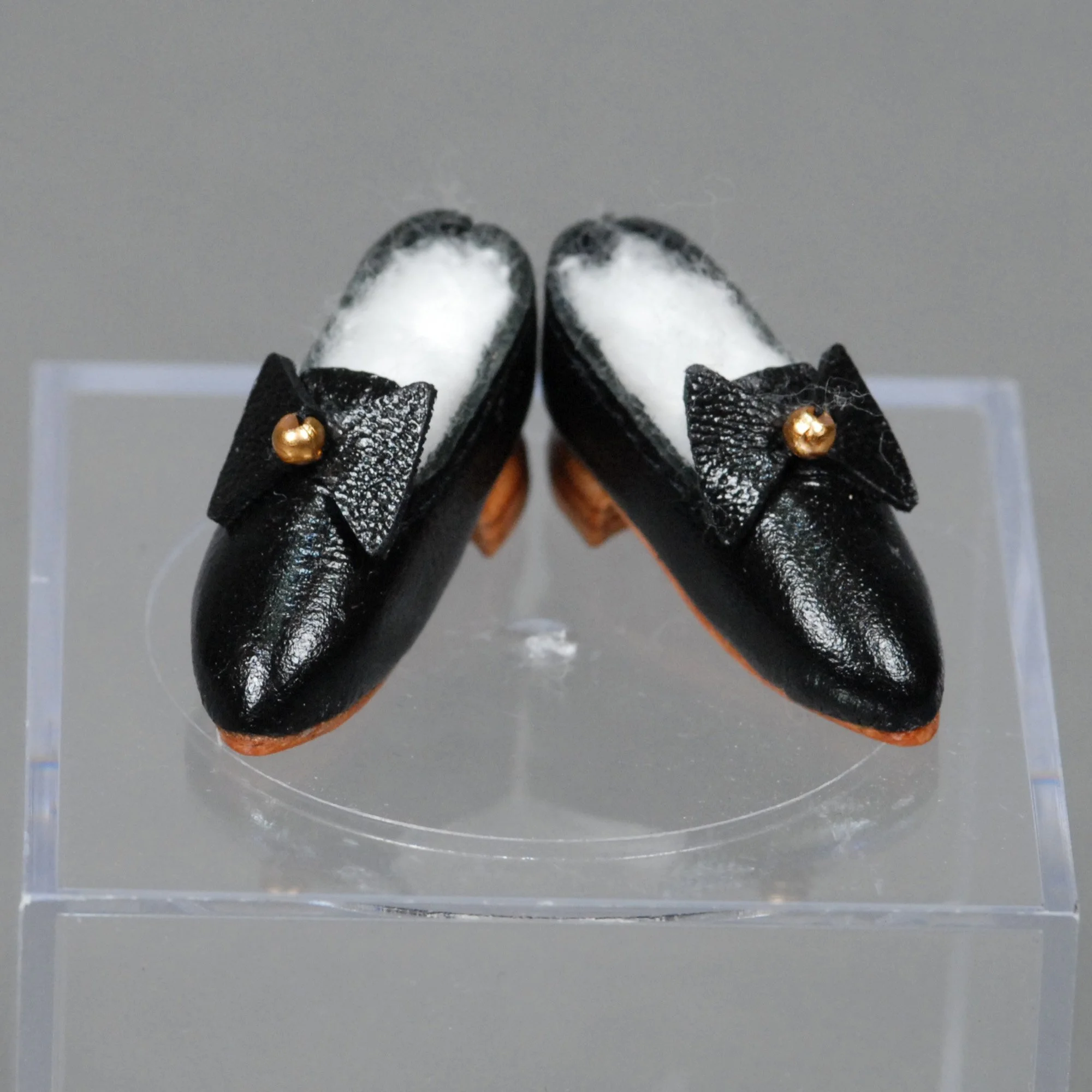 Fanny-Shoe-04.JPG
