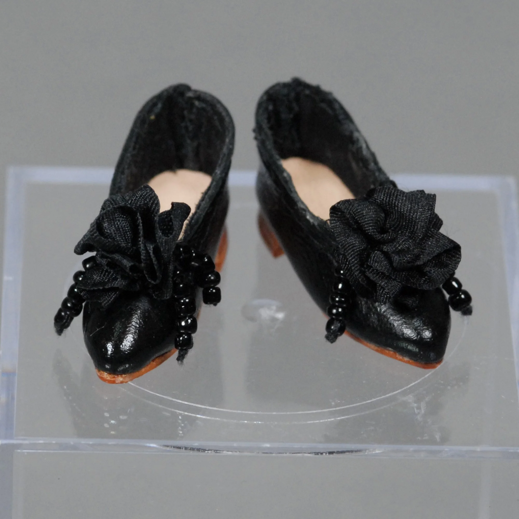 Fanny-Shoe-07.JPG