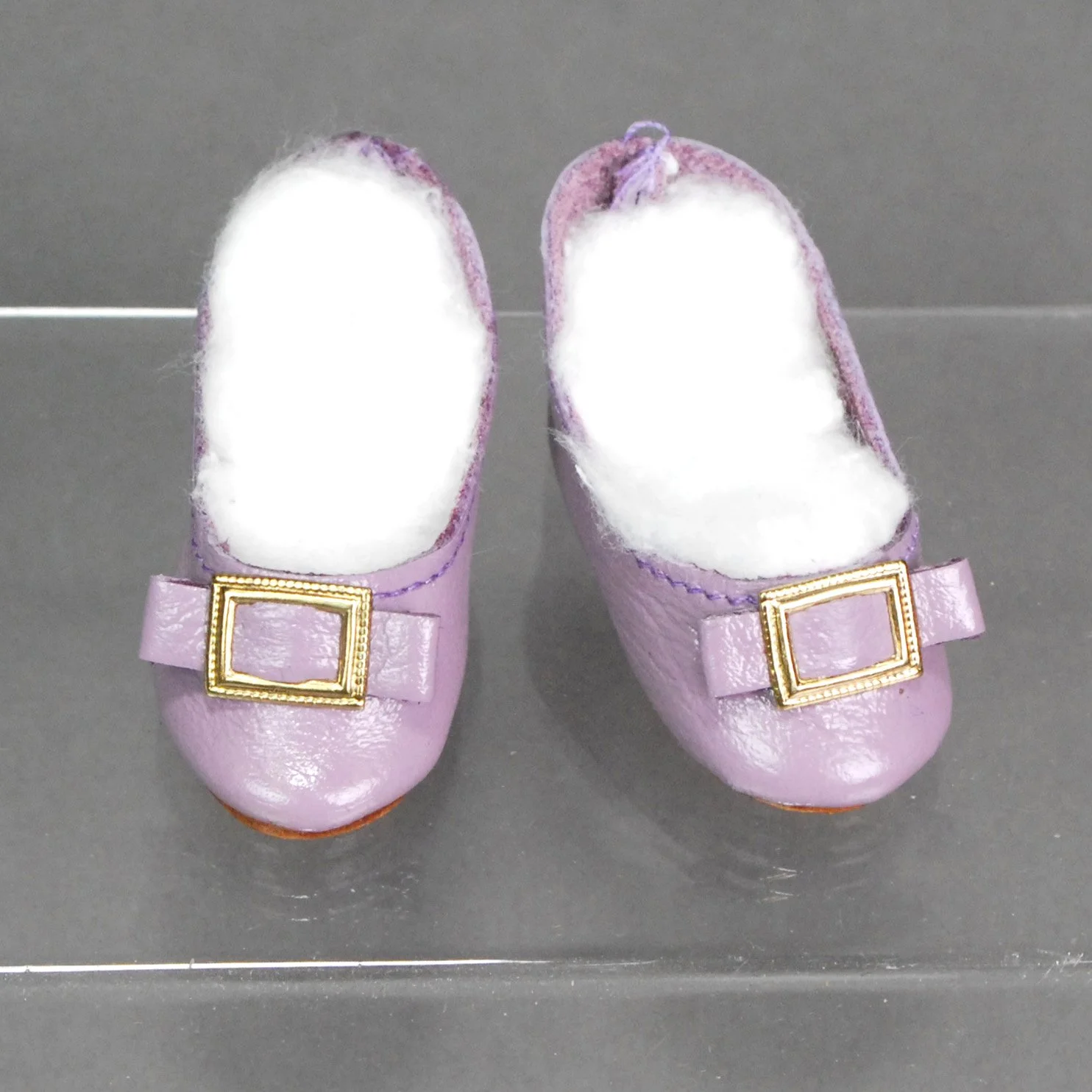Purple-Bow-Buckle-Shoe-a.JPG
