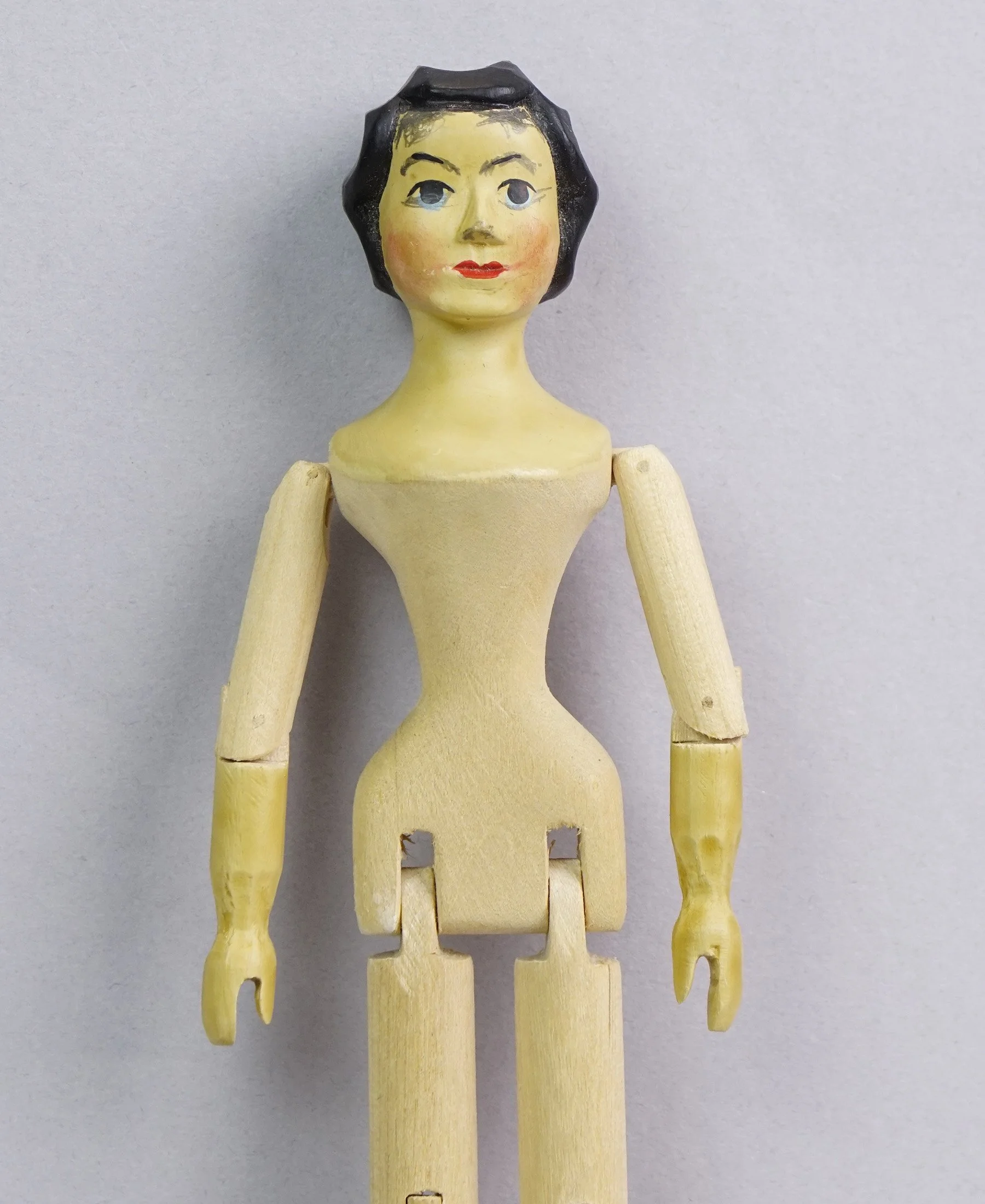 Wooden-06-b.JPG