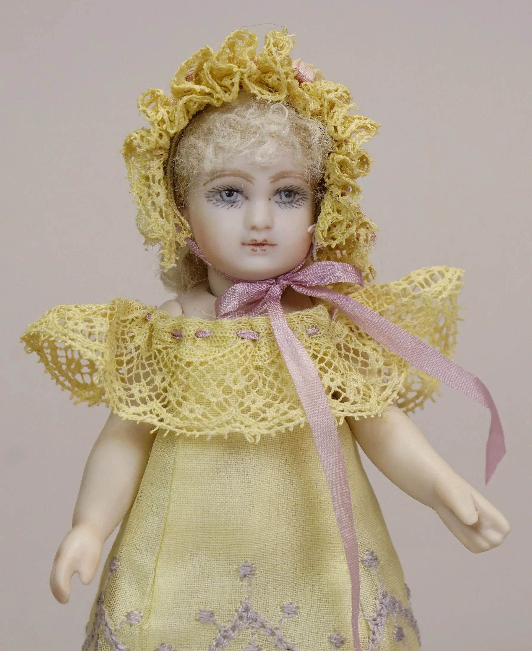 artist-doll-05-b.JPG