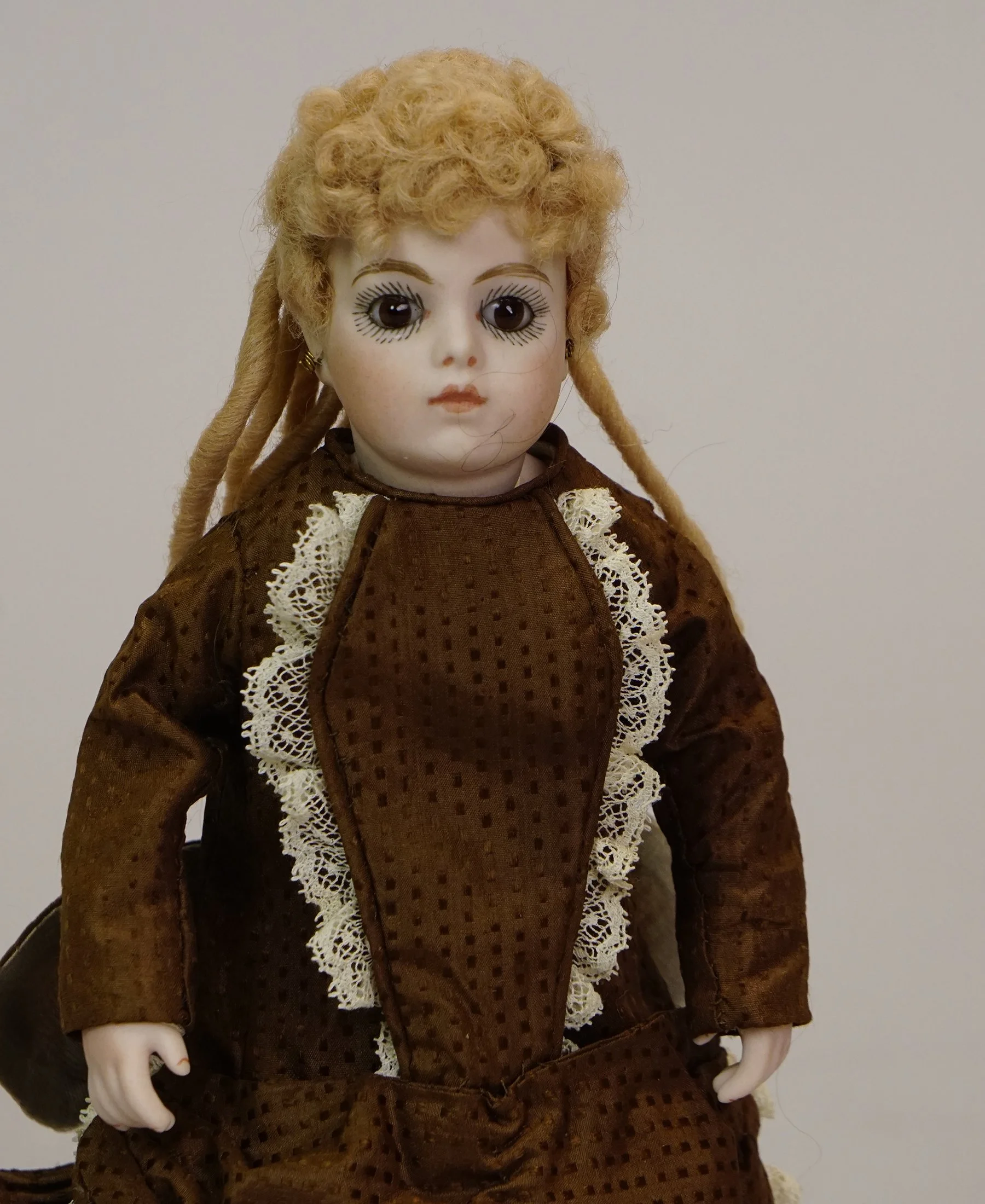 artist-doll-18-b.JPG