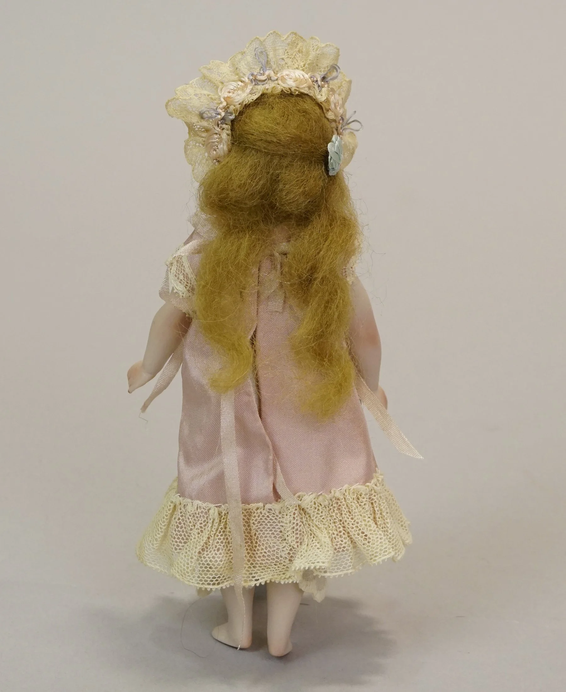 artist-doll-15-c.JPG