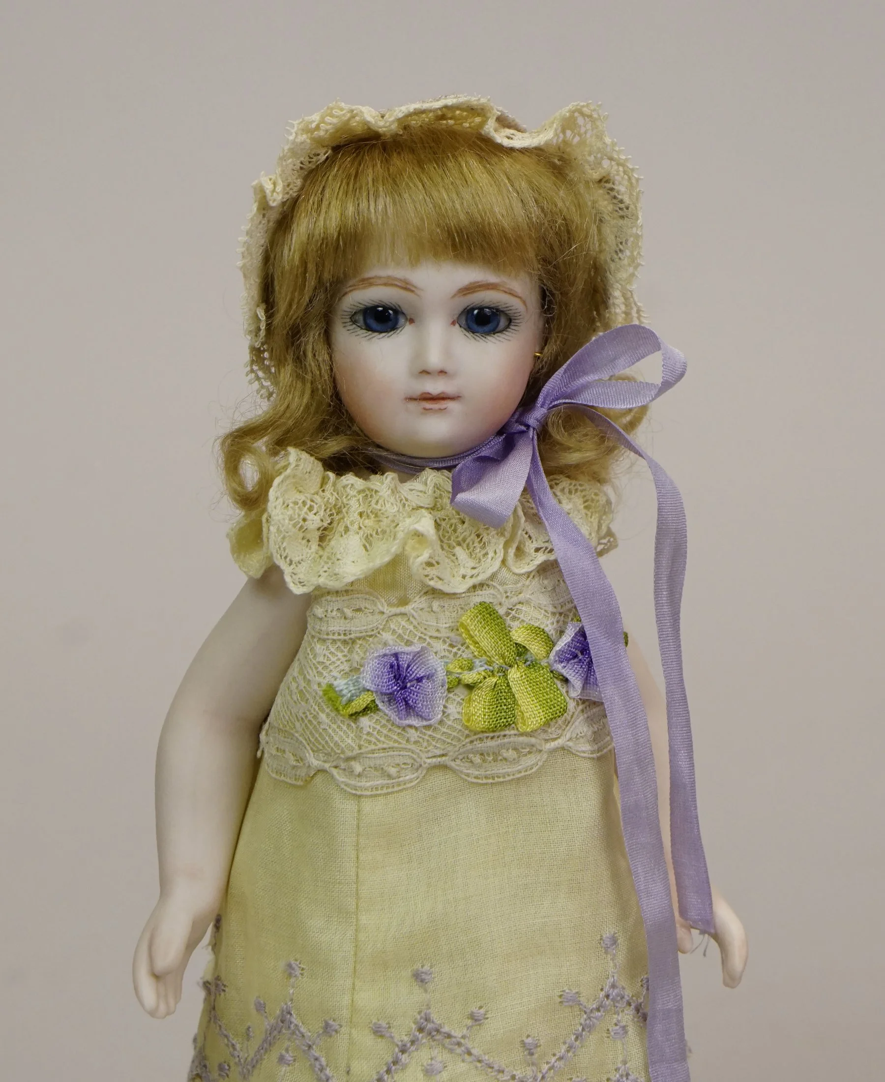 artist-doll-14-b.JPG