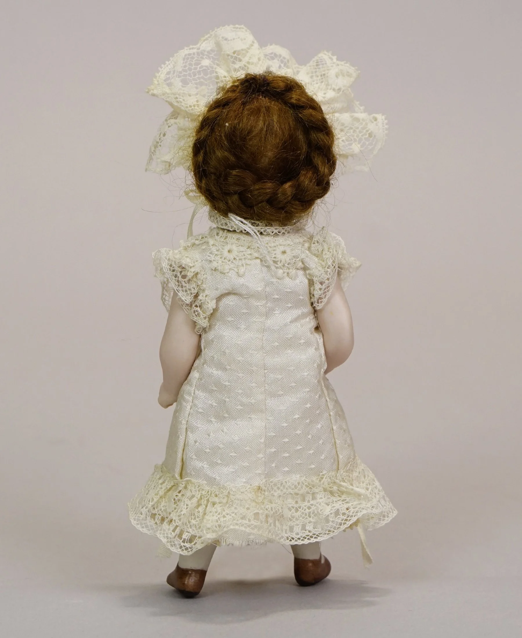 artist-doll-02-c.JPG