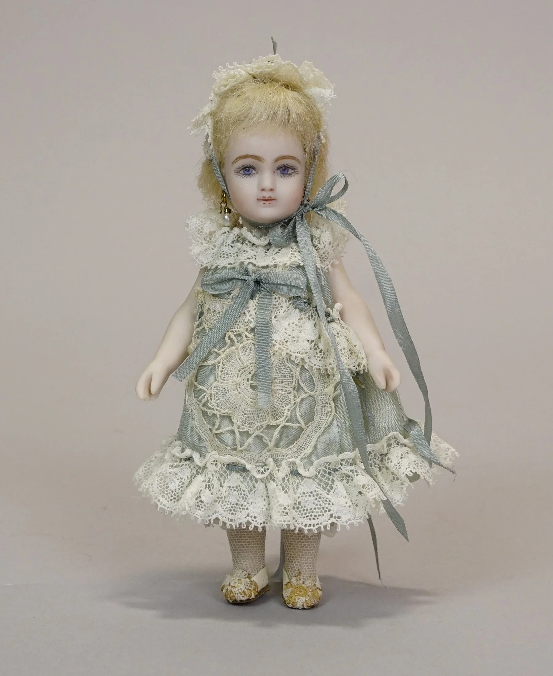 artist-doll-11-a.JPG
