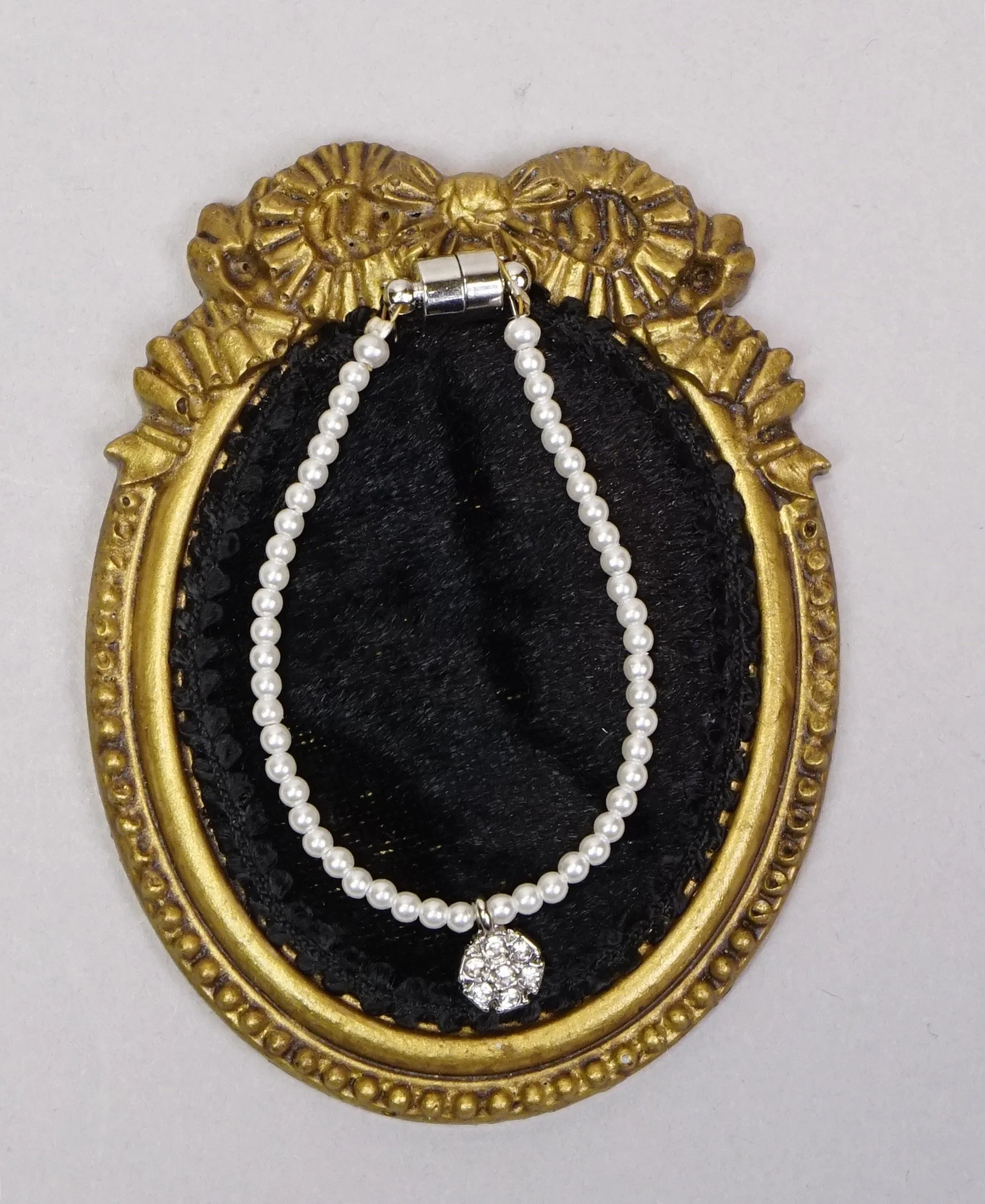 KC-Pearl-Drop-a.JPG