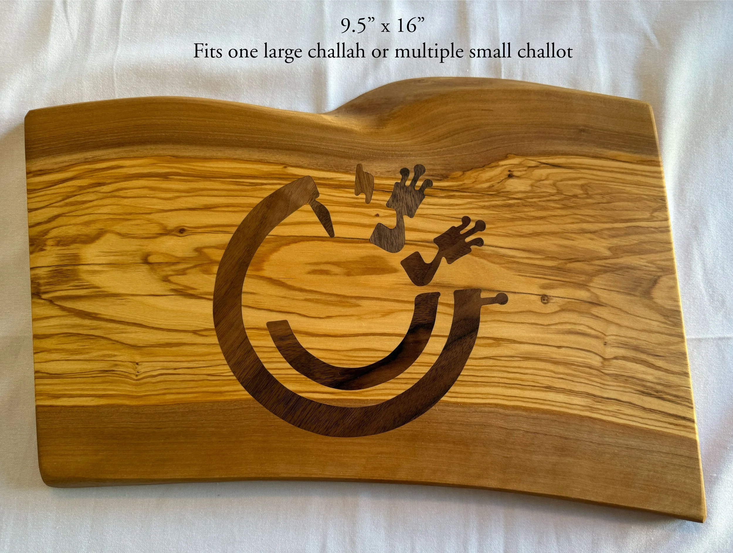 Hineni-Olivewood-4.jpg