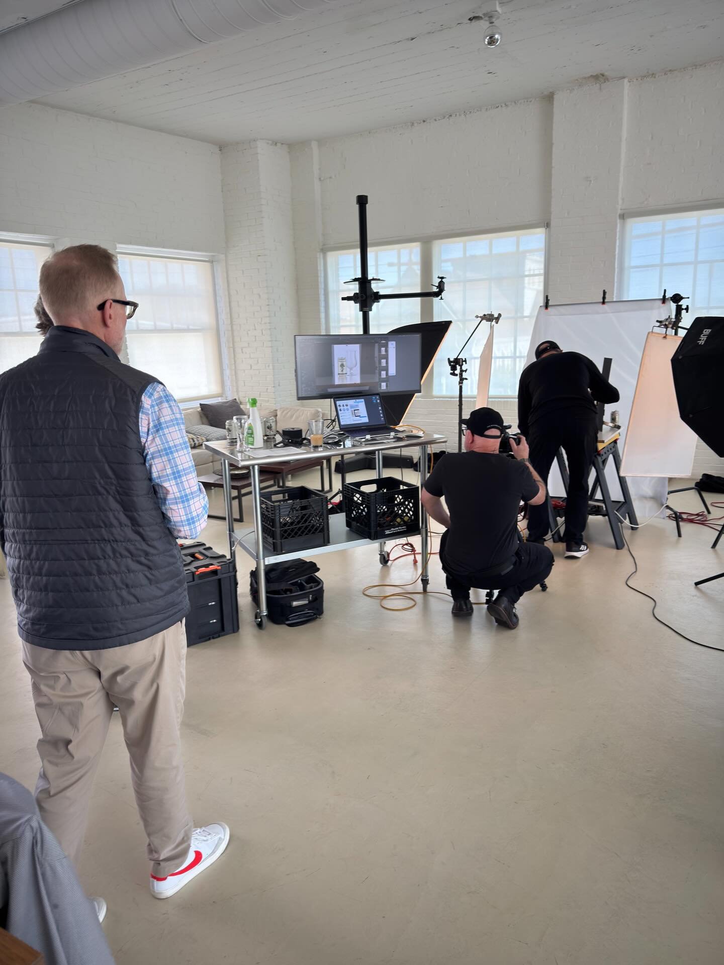 Making cool stuff again today. 

#Destroy #destroyagency #practicallydangerous  #agencylife #photoshoot