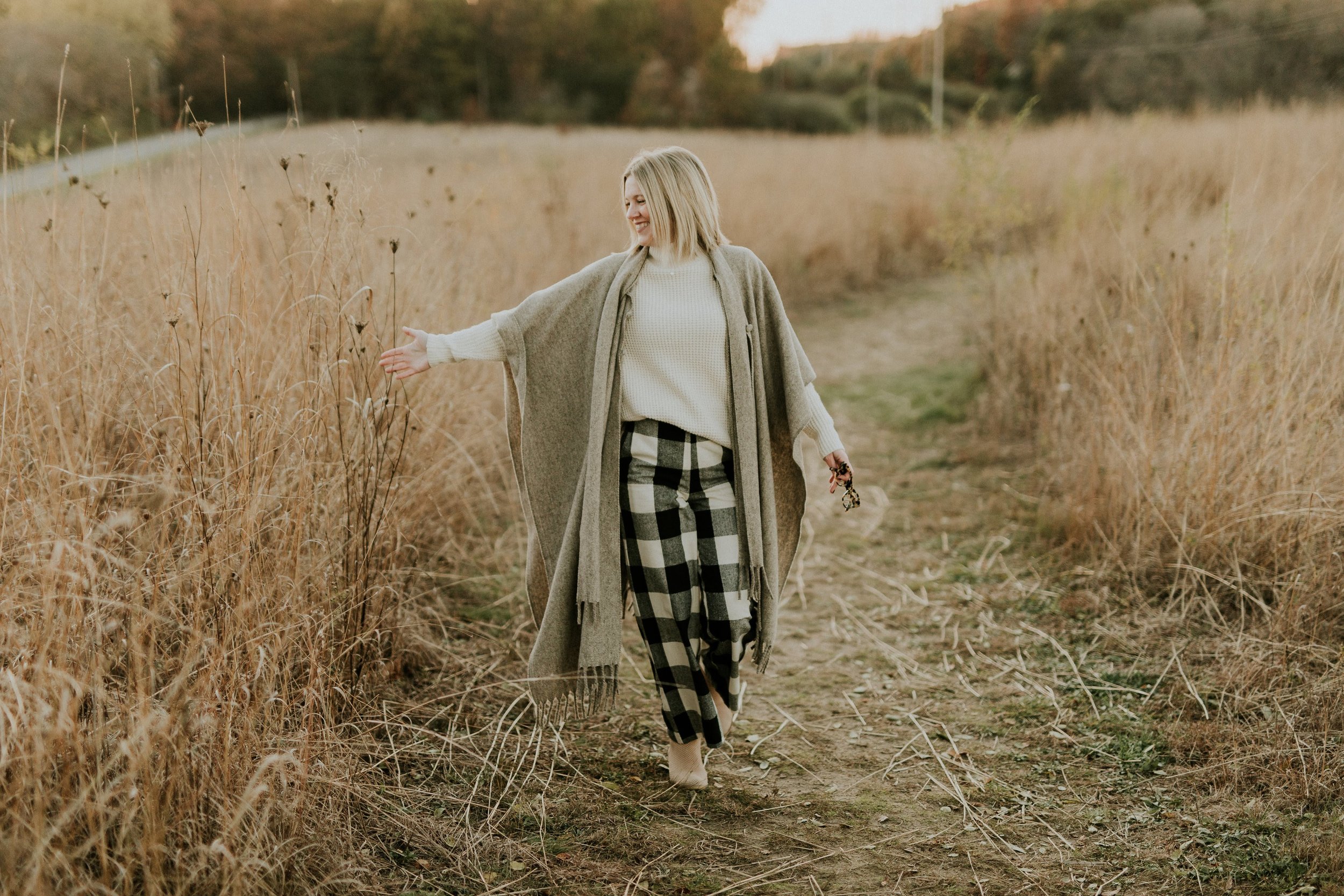 Winter Capsule 2018: thrifted wool coat | Brave Girl Spirit blog | photo by Leigh Ann Cobb Photography
