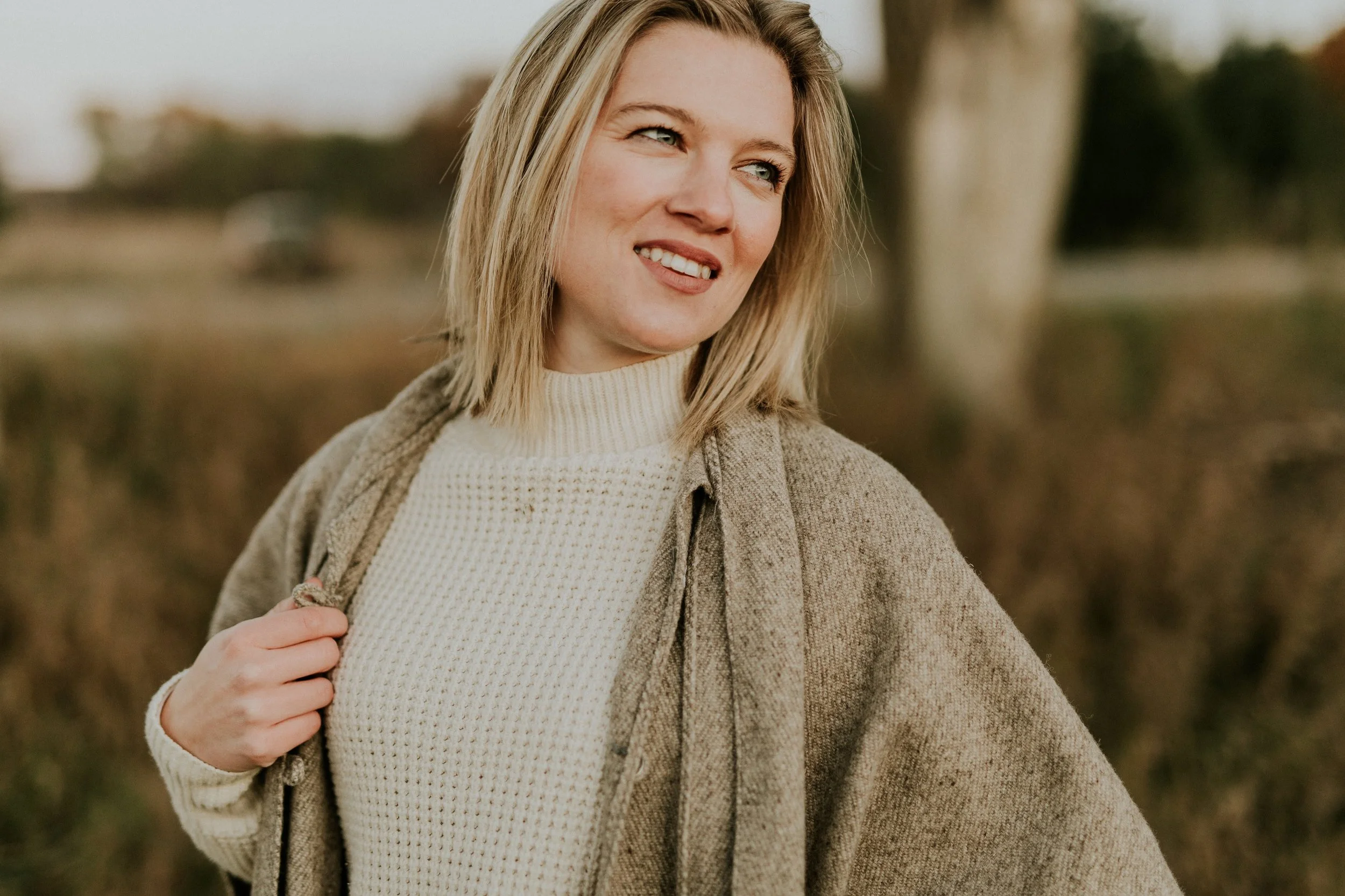 Winter Capsule 2018: thrifted wool coat | Brave Girl Spirit blog | photo by Leigh Ann Cobb Photography