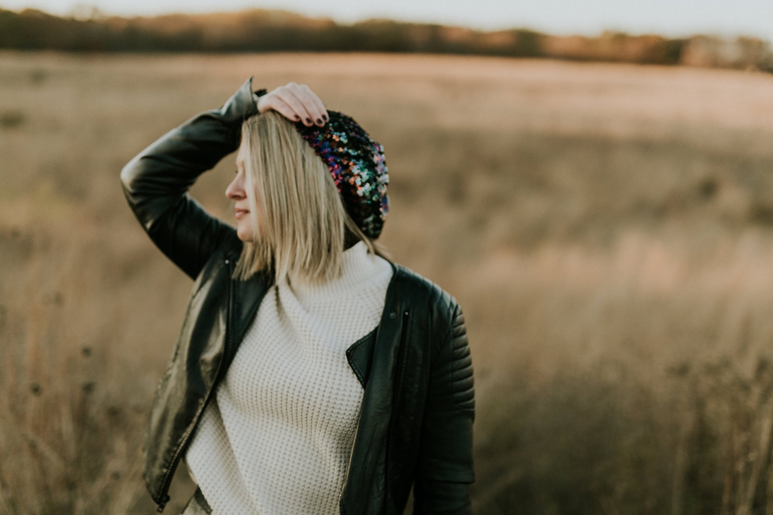 Joon+Co Style: Buffalo check pants and moon-inspired necklace | Winter Capsule Wardrobe | Brave Girl blog