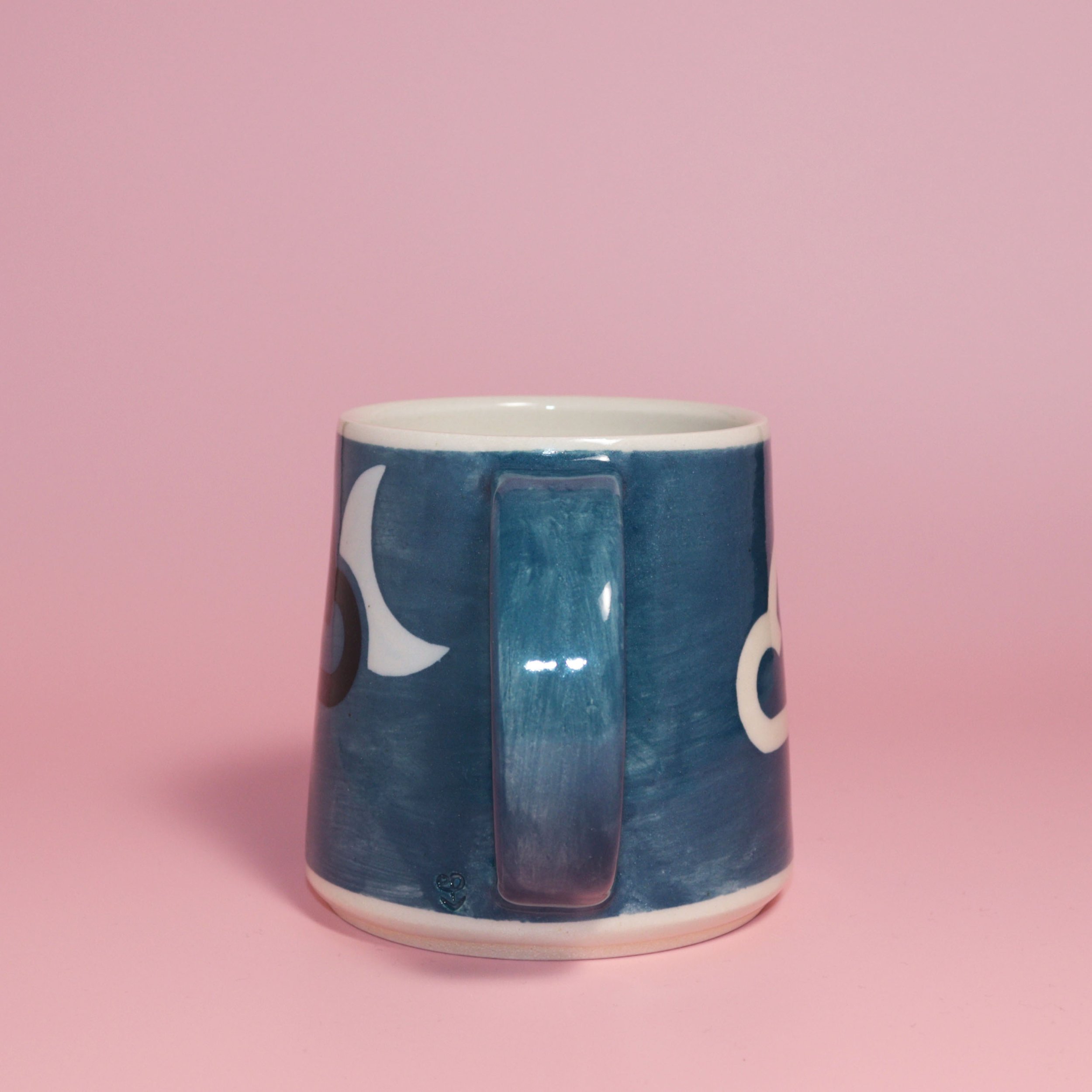 emma-puddick-pottery-Night-time-weather-mug-handle-square.jpg
