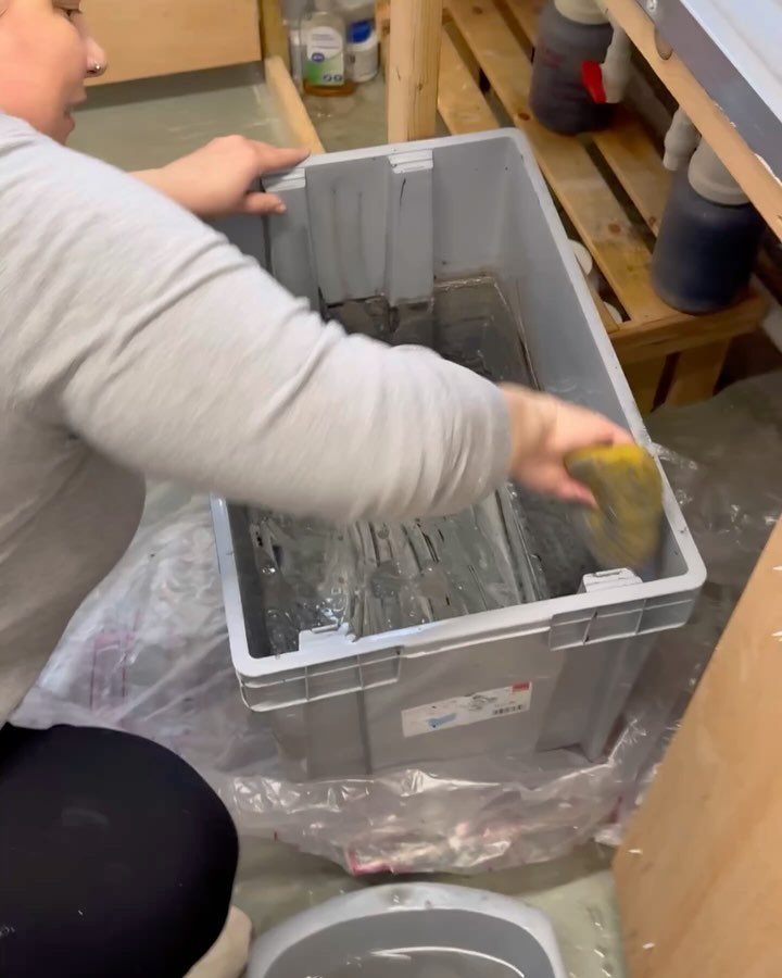 Every potter&rsquo;s least favourite job - cleaning the clay traps! 

My system is made from &lsquo;Gleco&rsquo; traps which replace the &lsquo;p trap&rsquo; under the sink, and a home made sedimentation tank. The gleco traps catch most clay solids a