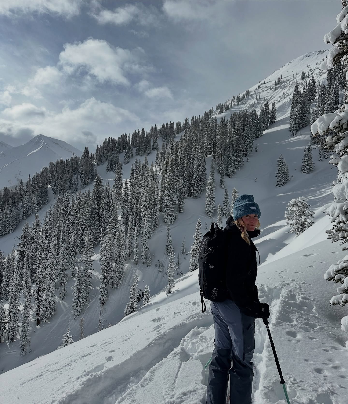 If this song wasn&rsquo;t on your ski playlist in high school, you&rsquo;re a liar

This is me trying to hype myself up for winter since it finally snowed here! 

Drop your ski playlist recs below

#colorado #skiing #ski #backcountryskiing #snow #win