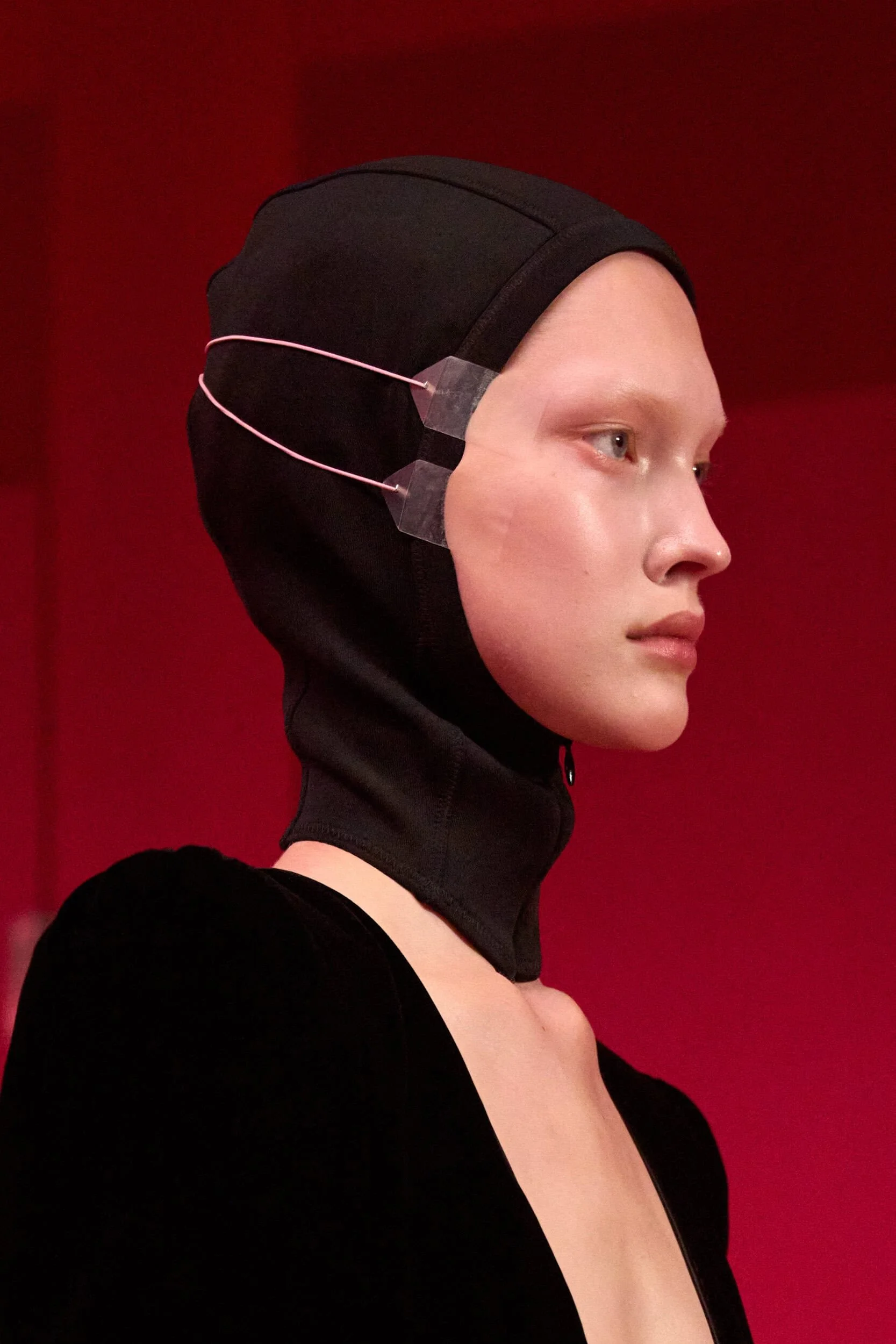 valentino-clp-f25-003.jpg