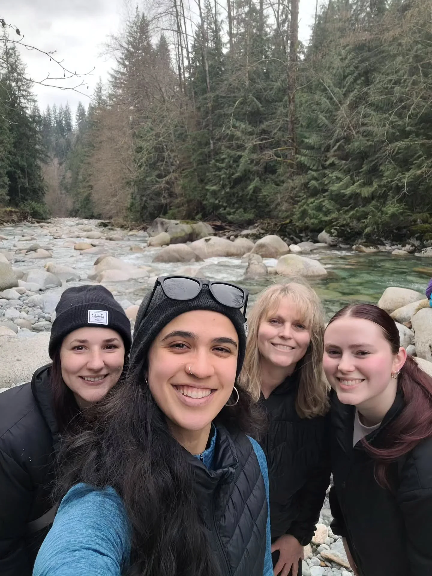 A morning in the trails 🌿 with a few of the strong, badass women in my client community was hands down the best way to start this non-rainy Saturday. 

Grateful for days like these ✨️