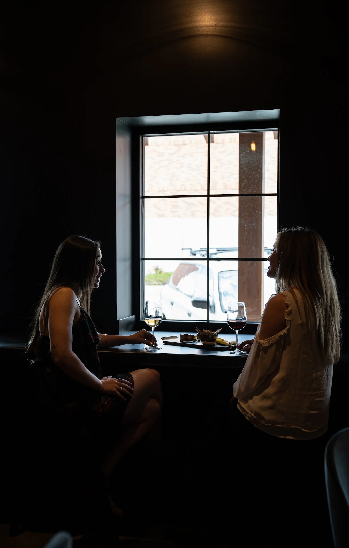 unleashedwinery_windowseat.jpg