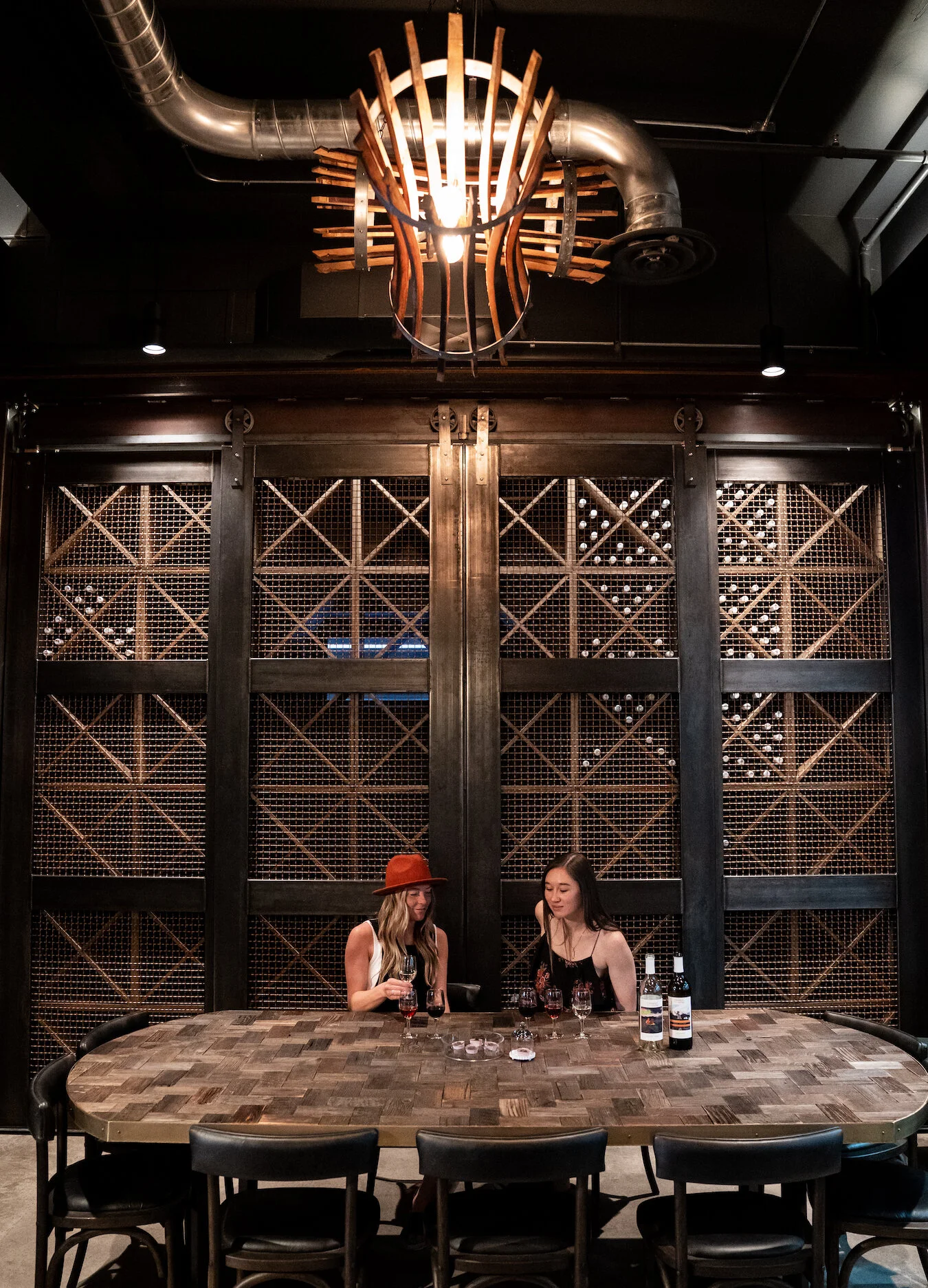 unleashedwinery_bigtable.jpg