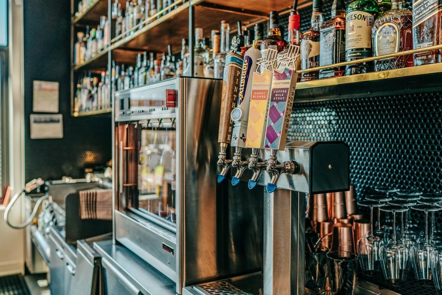 See what's on tap. Stop in for Happy Hour, where cocktails and mocktails come together to make your week feel a little more complete.