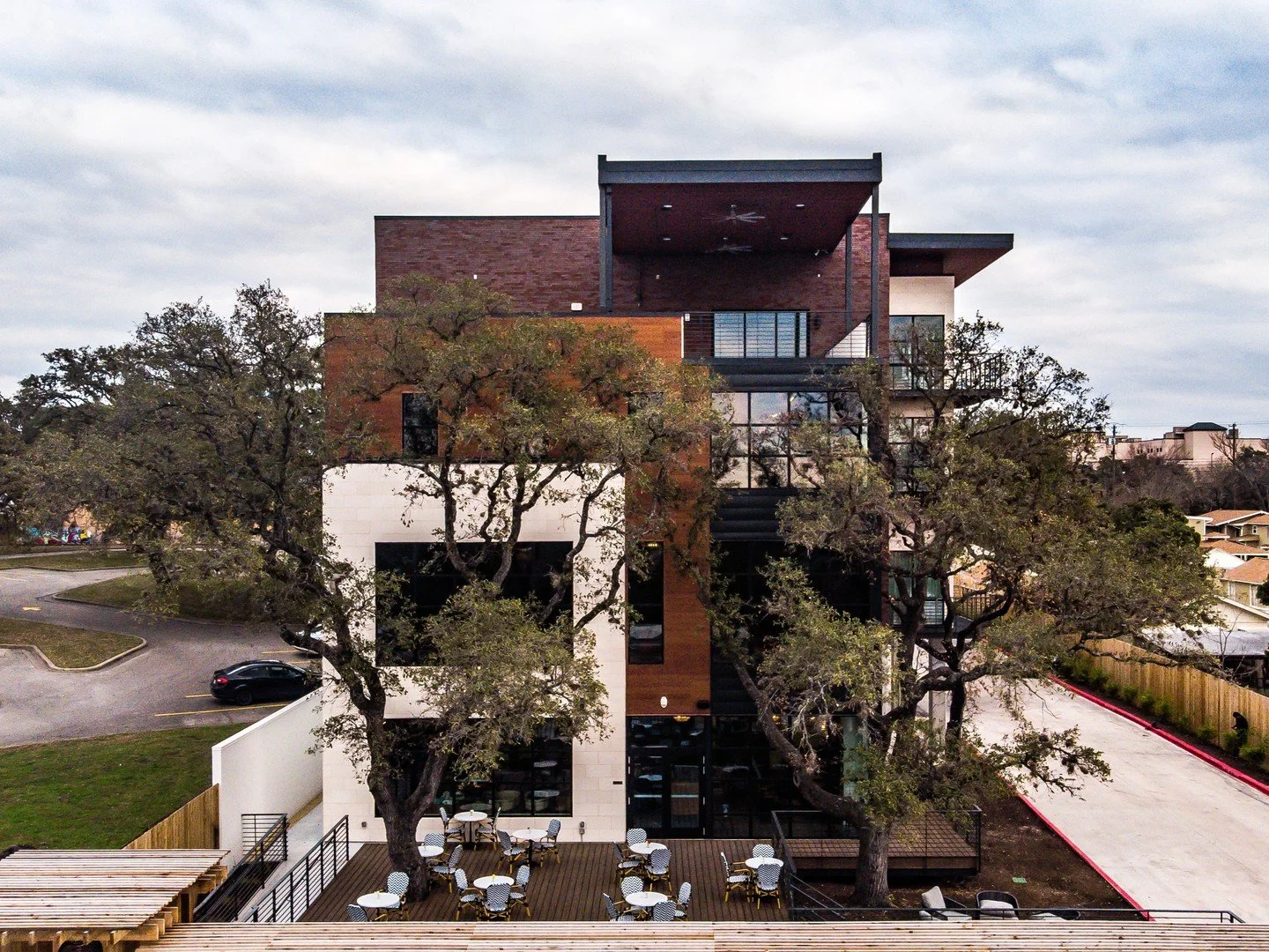 Not all stays are the same. At Colton House, space, comfort, and familiarity come together in a place that feels like home, close to South Congress.