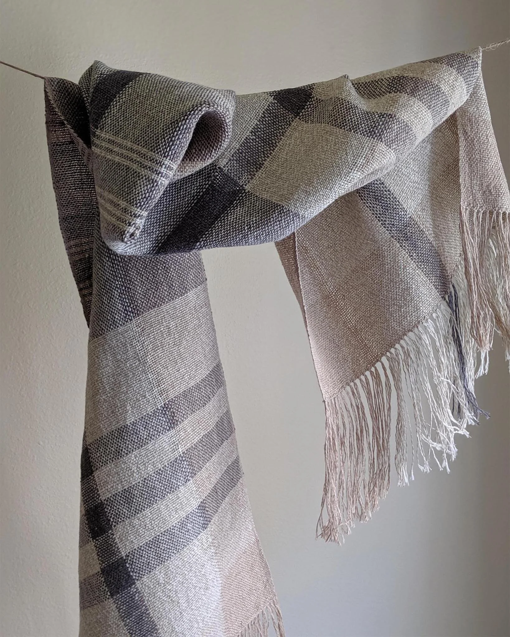 Agnus Martin Scarf Class