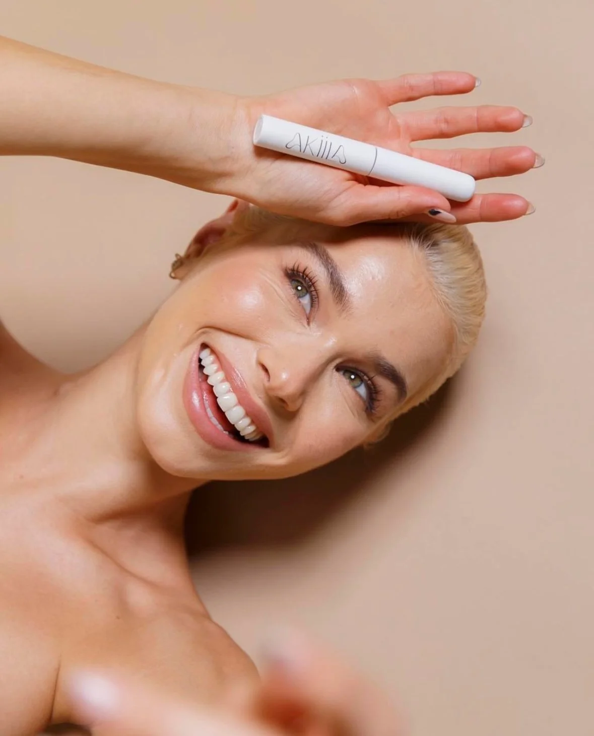 Akiila Brow Gel
