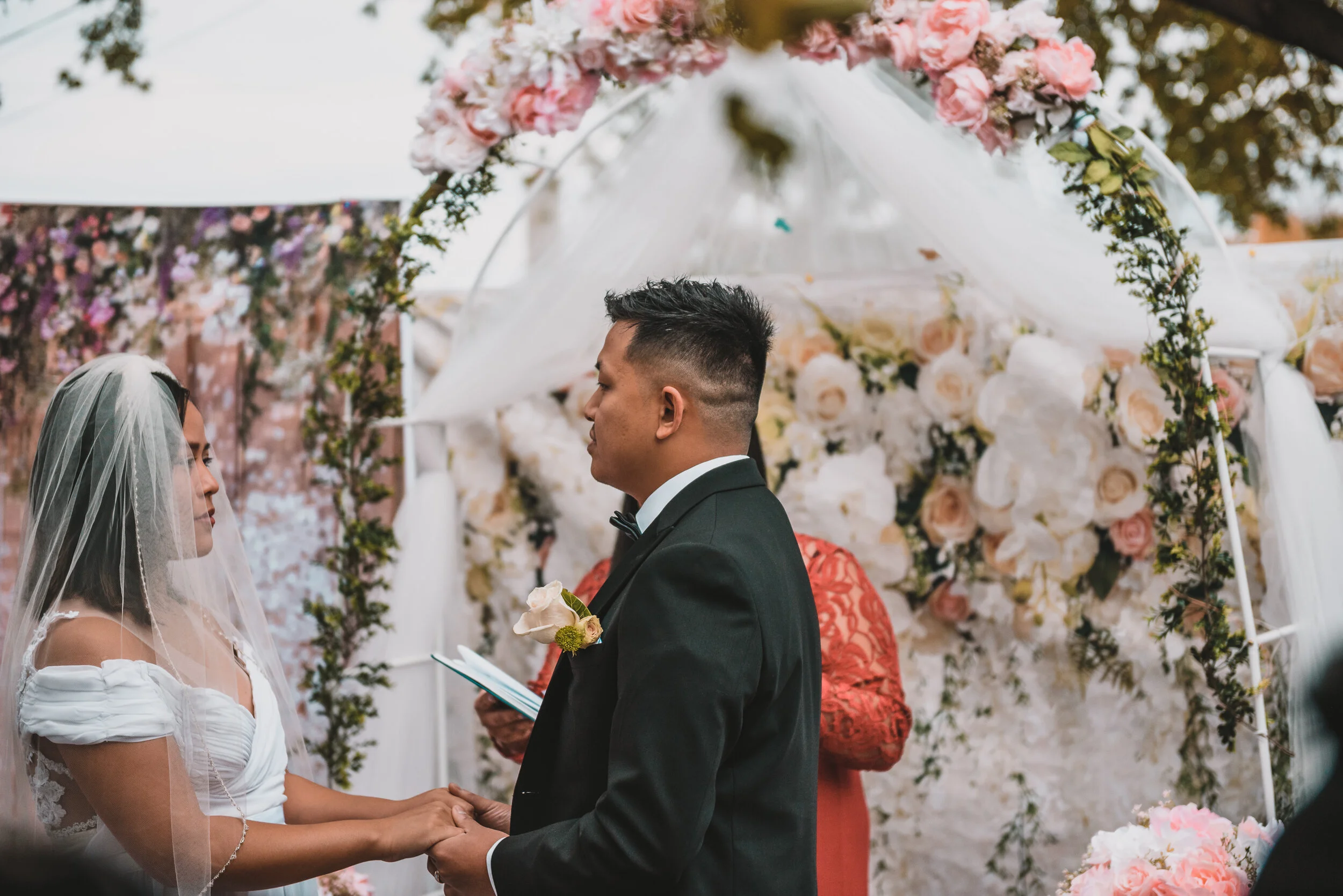 mrmrsferrer-backyard-wedding-8508.jpg