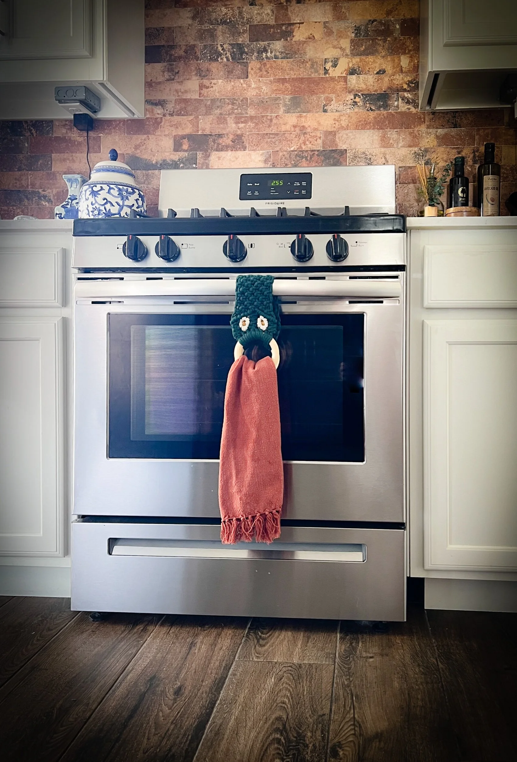 38A0A8F1-E1EF-4F80-B9E5-2124AC417860