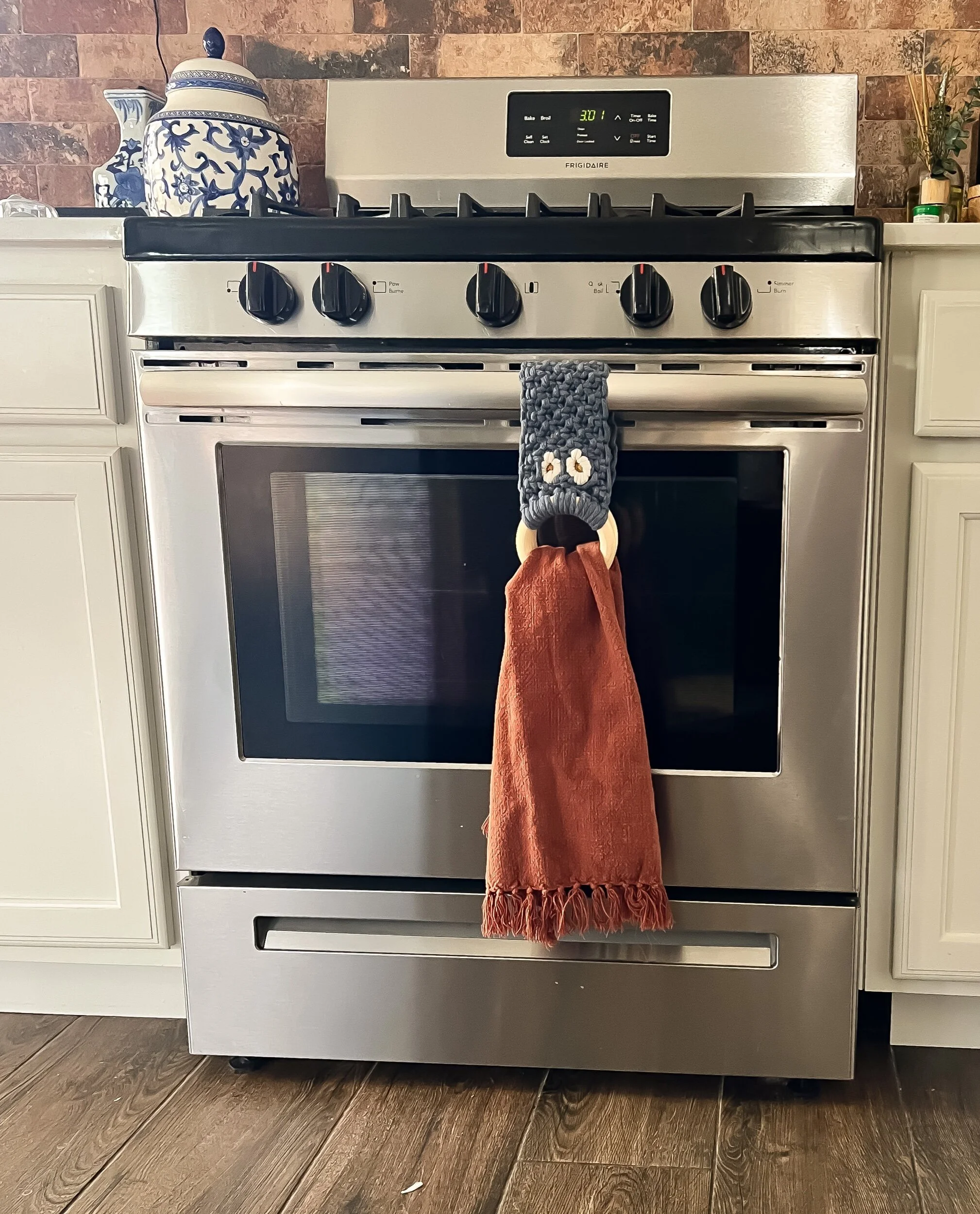 B2B0AE50-D23E-494C-98E5-233D5FE35C77